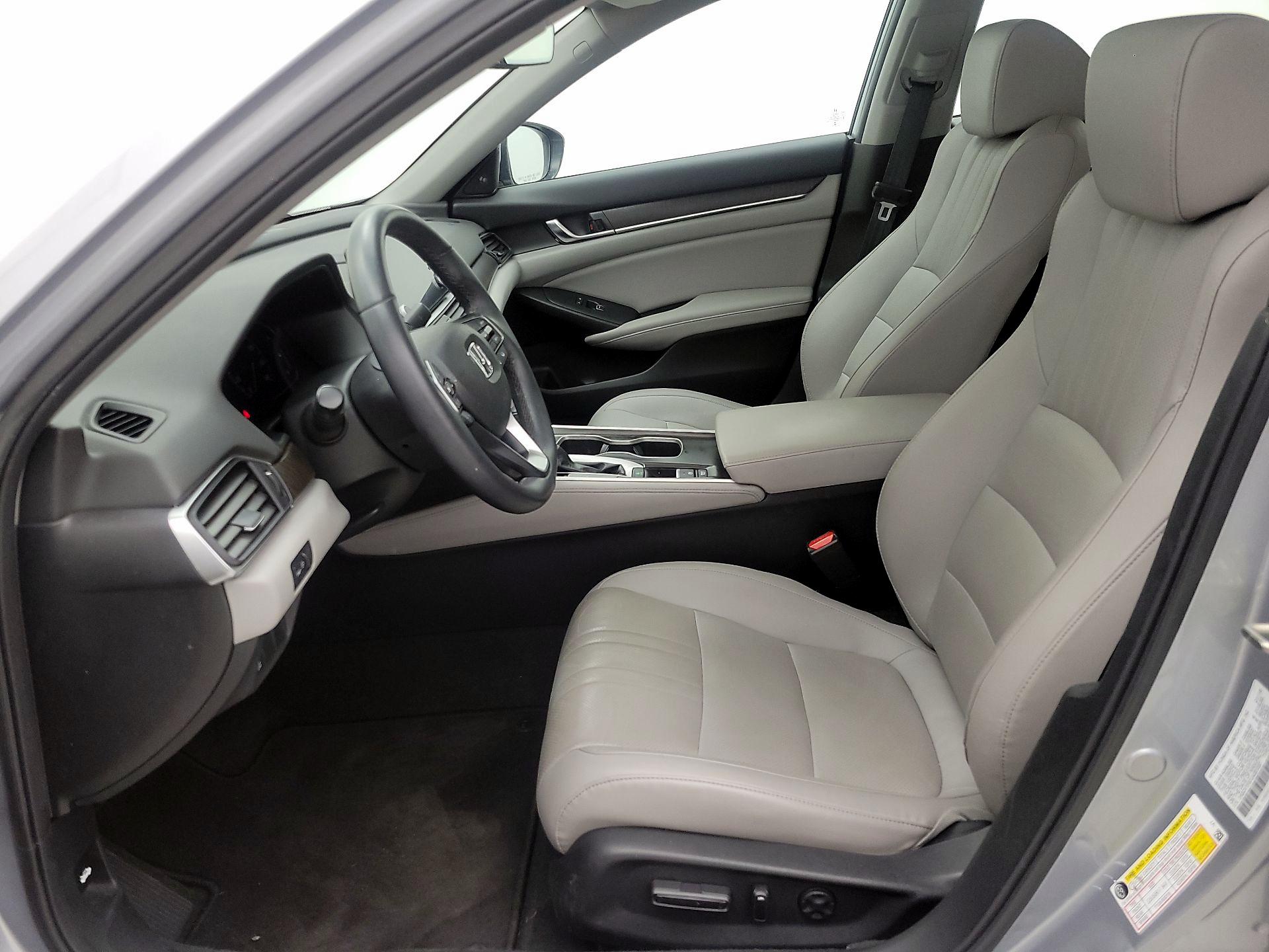 Thumbnail: 2018 Honda Accord - 11