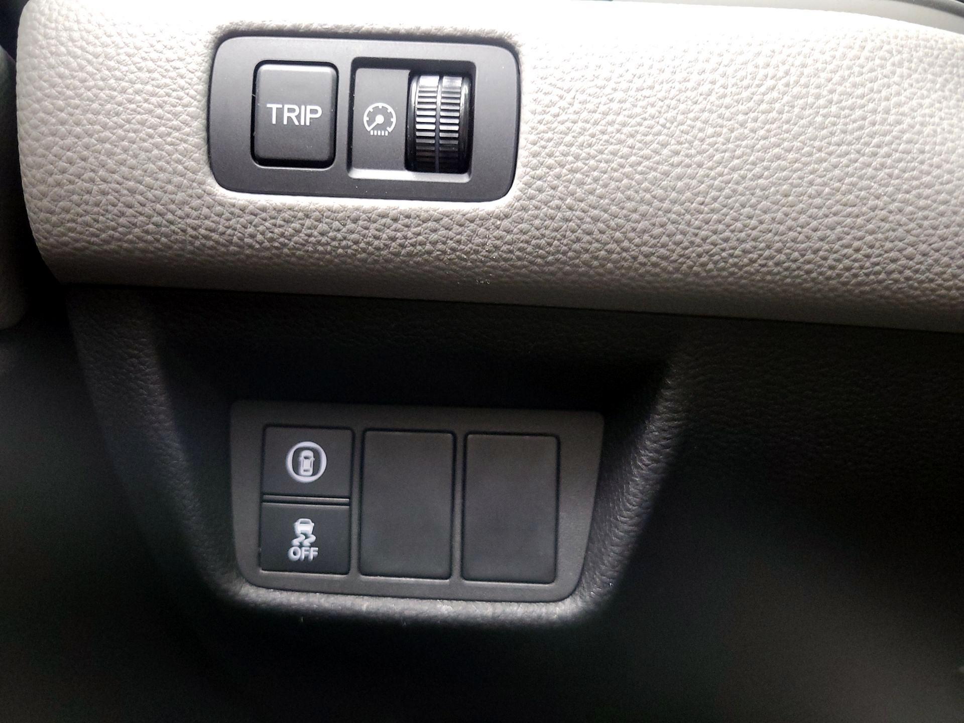 Thumbnail: 2018 Honda Accord - 13