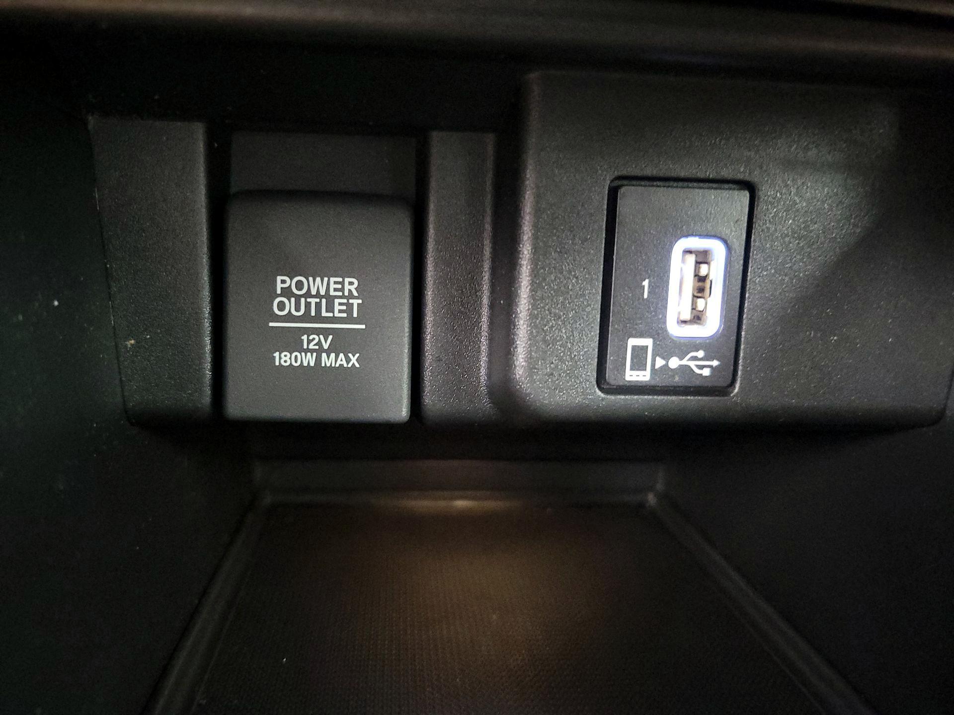 Thumbnail: 2018 Honda Accord - 18