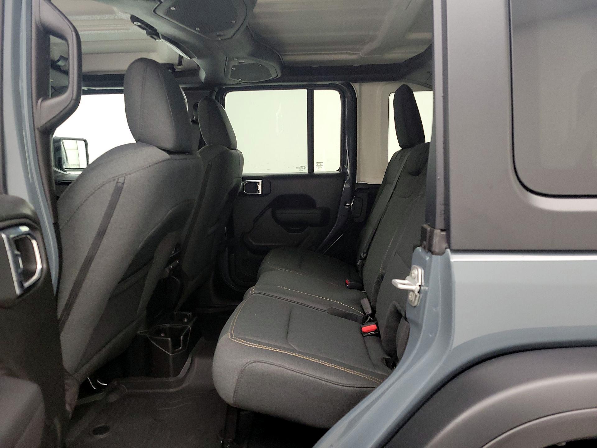 Thumbnail: 2025 Jeep Wrangler - 19