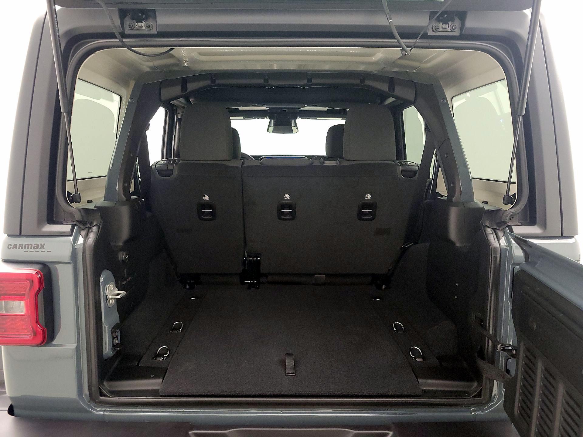 Thumbnail: 2025 Jeep Wrangler - 20