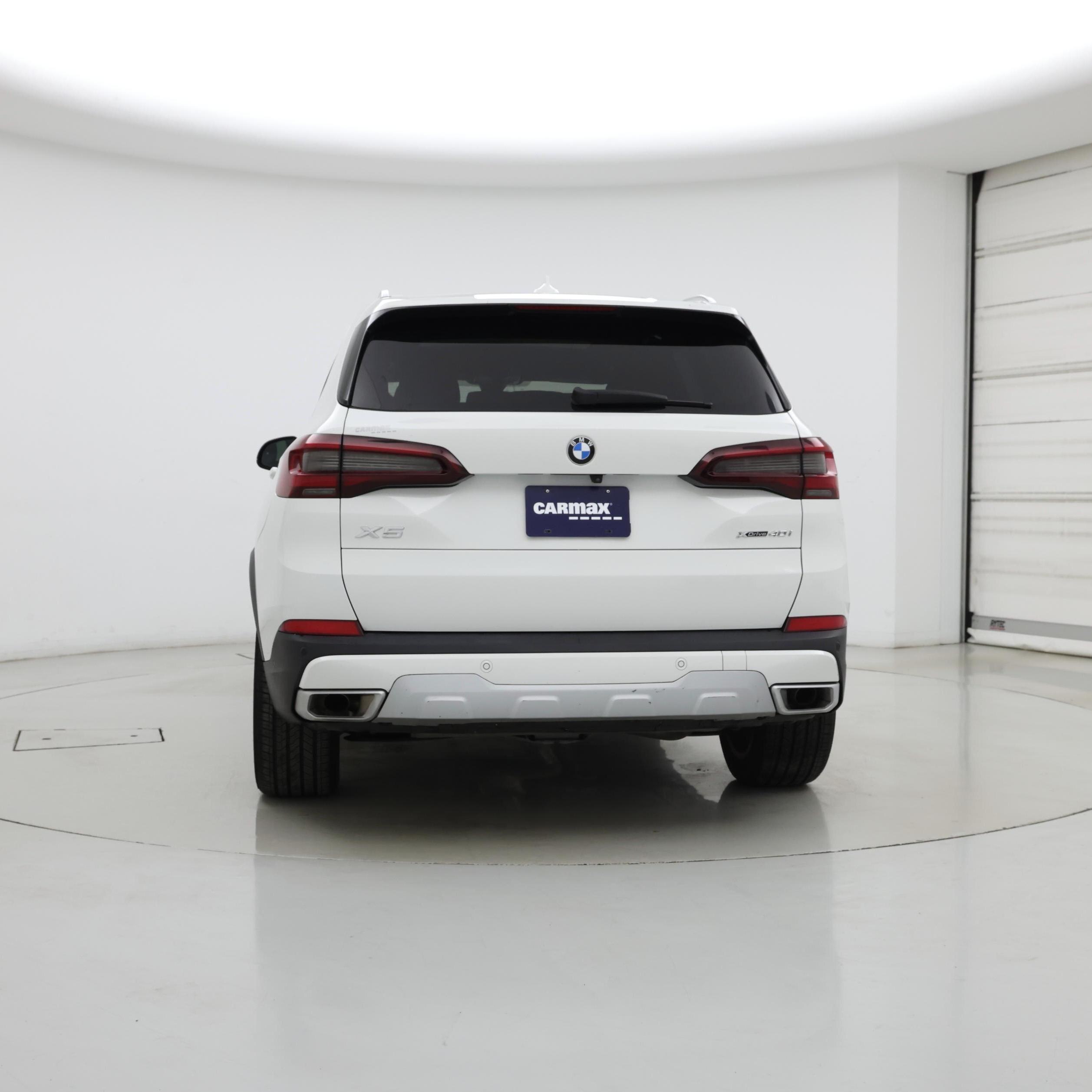 Thumbnail: 2023 BMW X5 - 6