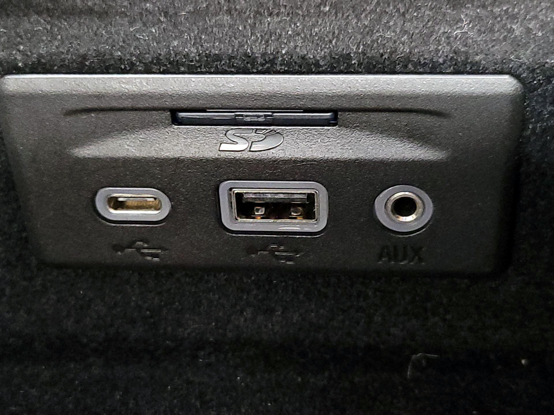 Thumbnail: 2022 Chevrolet Corvette - 18