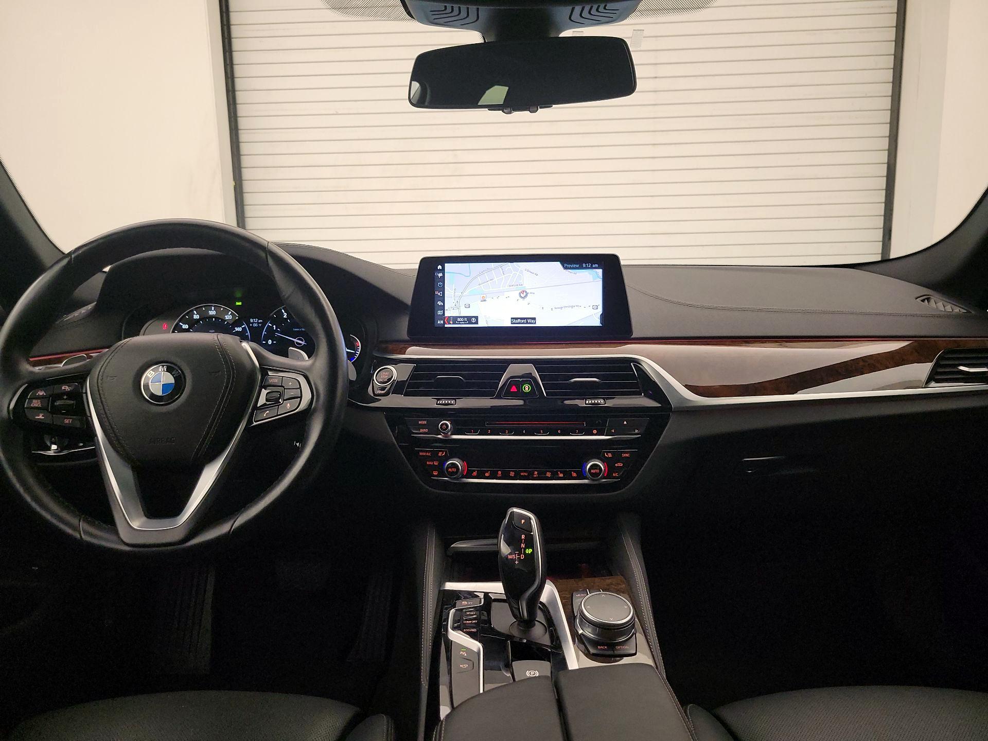 Thumbnail: 2017 BMW 5 Series - 9