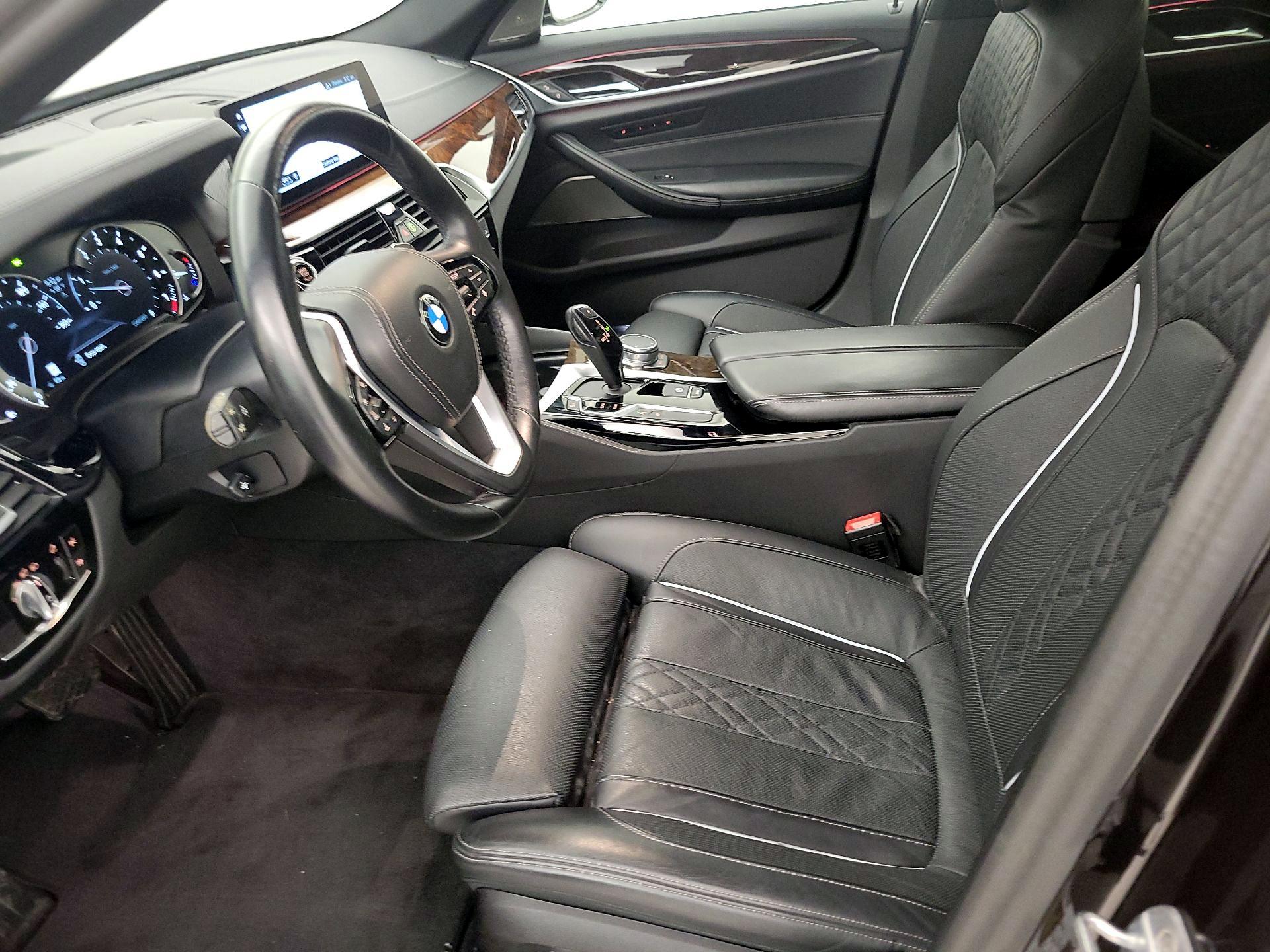 Thumbnail: 2017 BMW 5 Series - 11