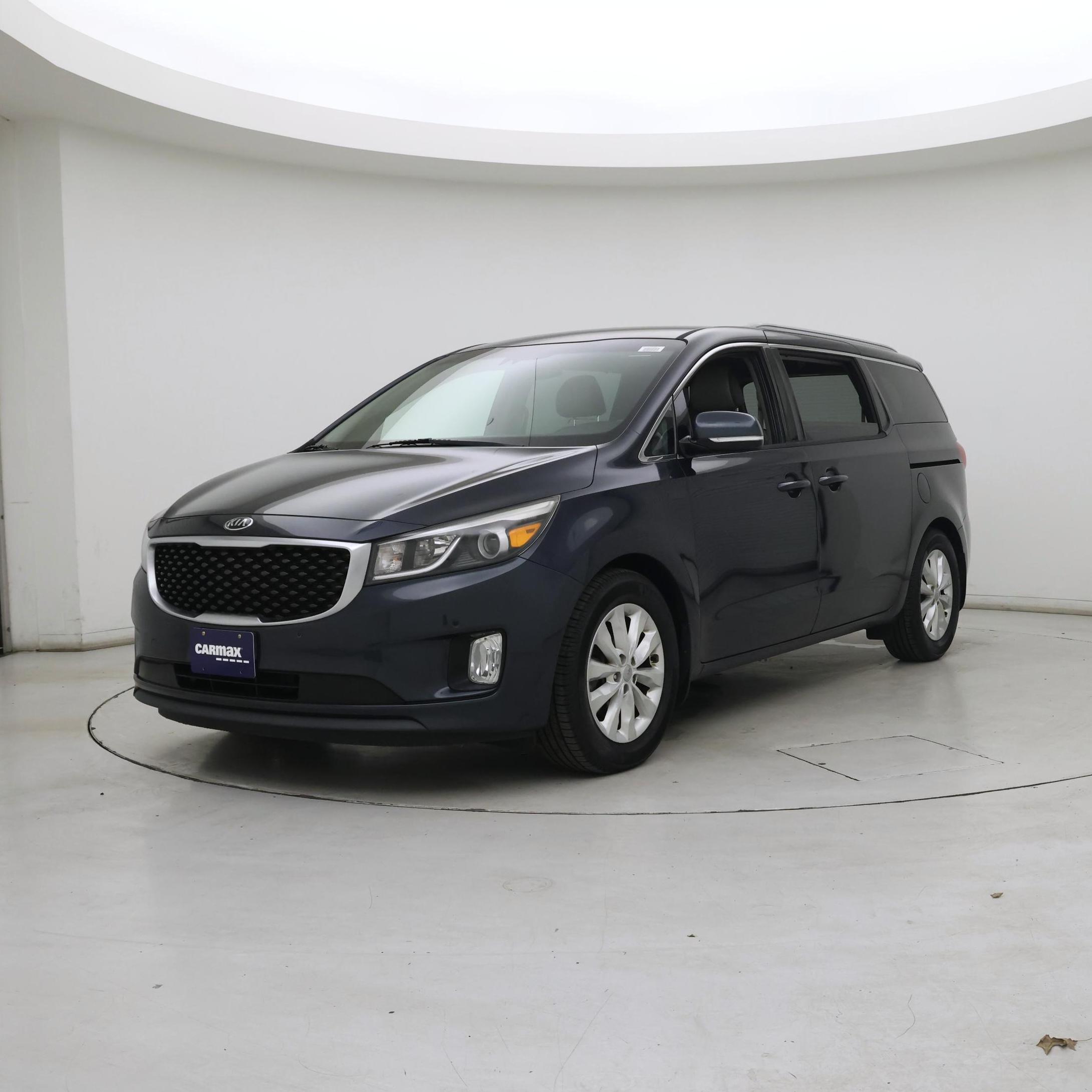 Thumbnail: 2017 Kia Sedona - 4