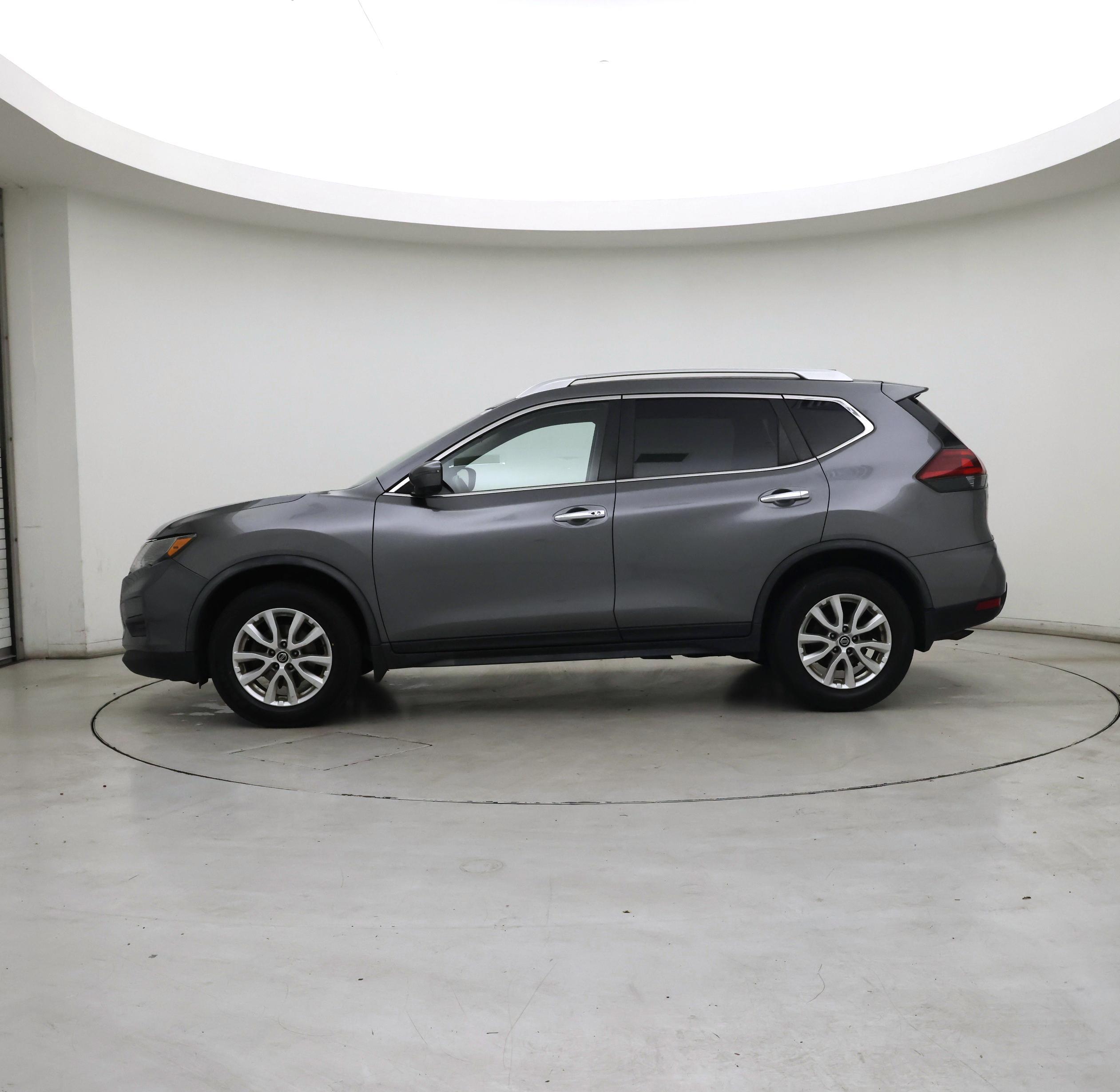 Thumbnail: 2018 Nissan Rogue - 3