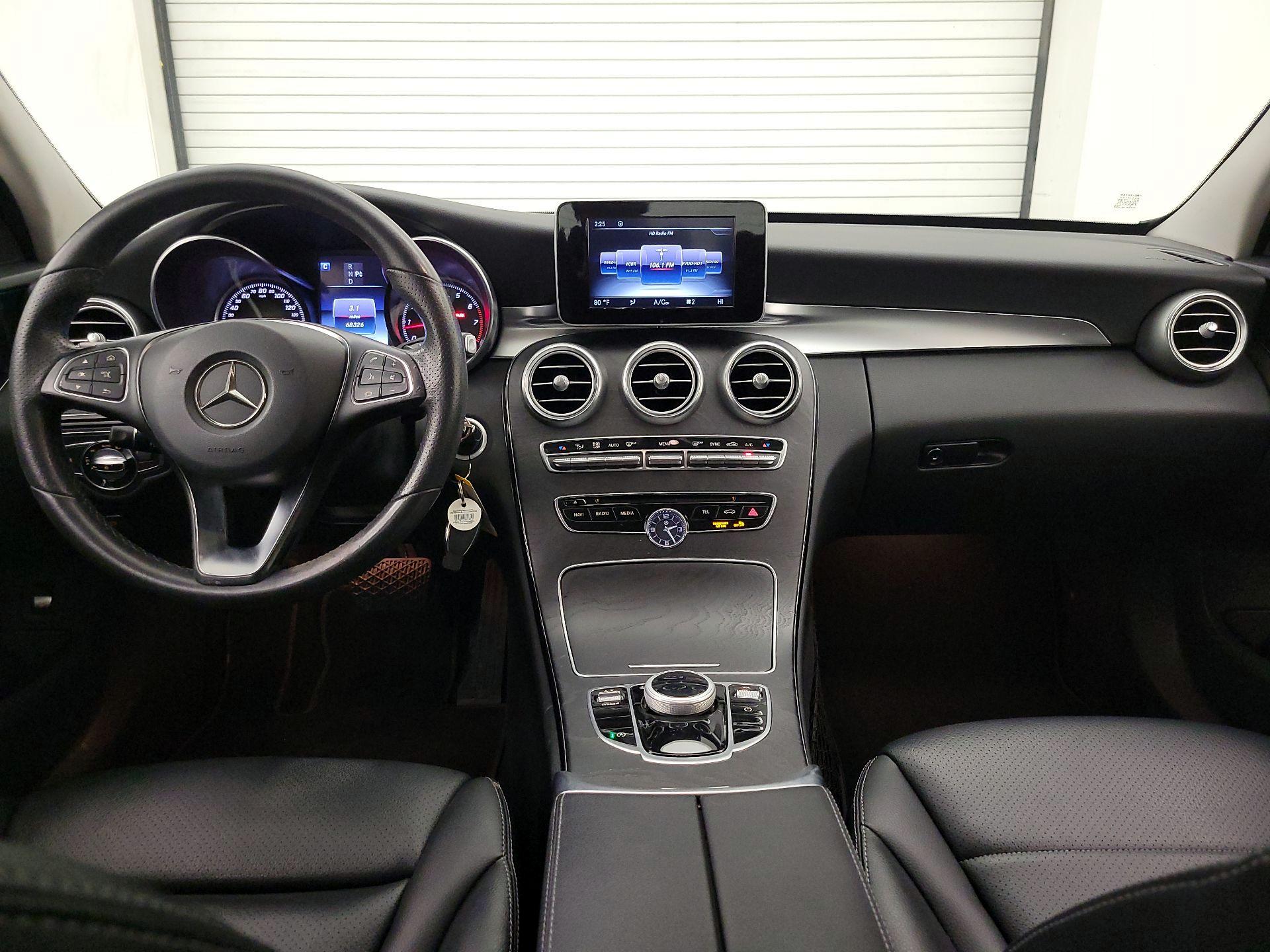 Thumbnail: 2017 Mercedes-Benz C-Class - 9