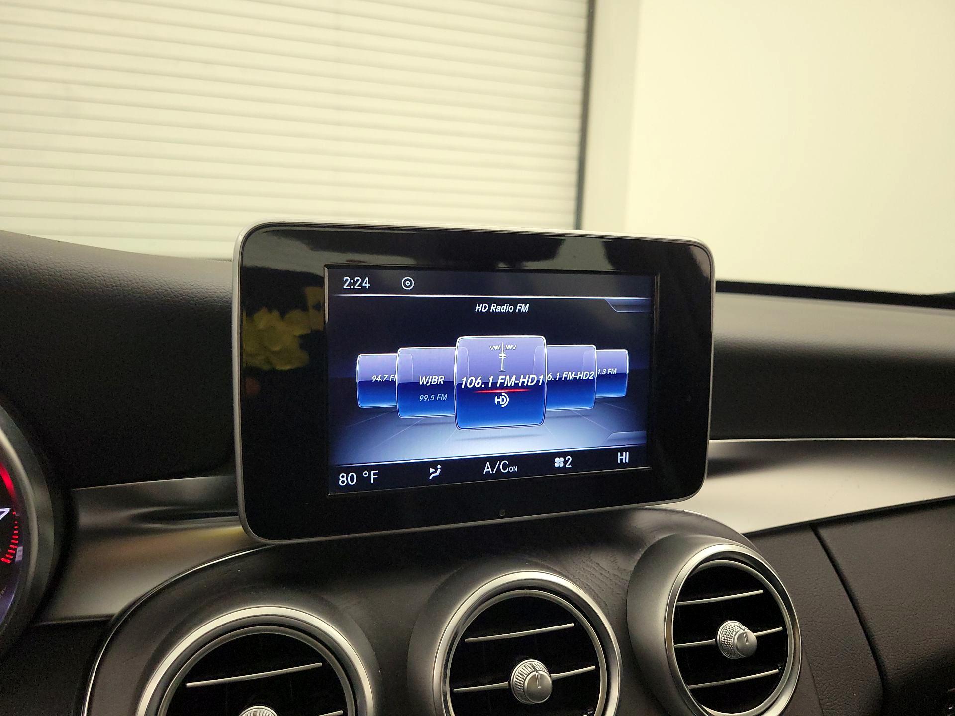 Thumbnail: 2017 Mercedes-Benz C-Class - 15