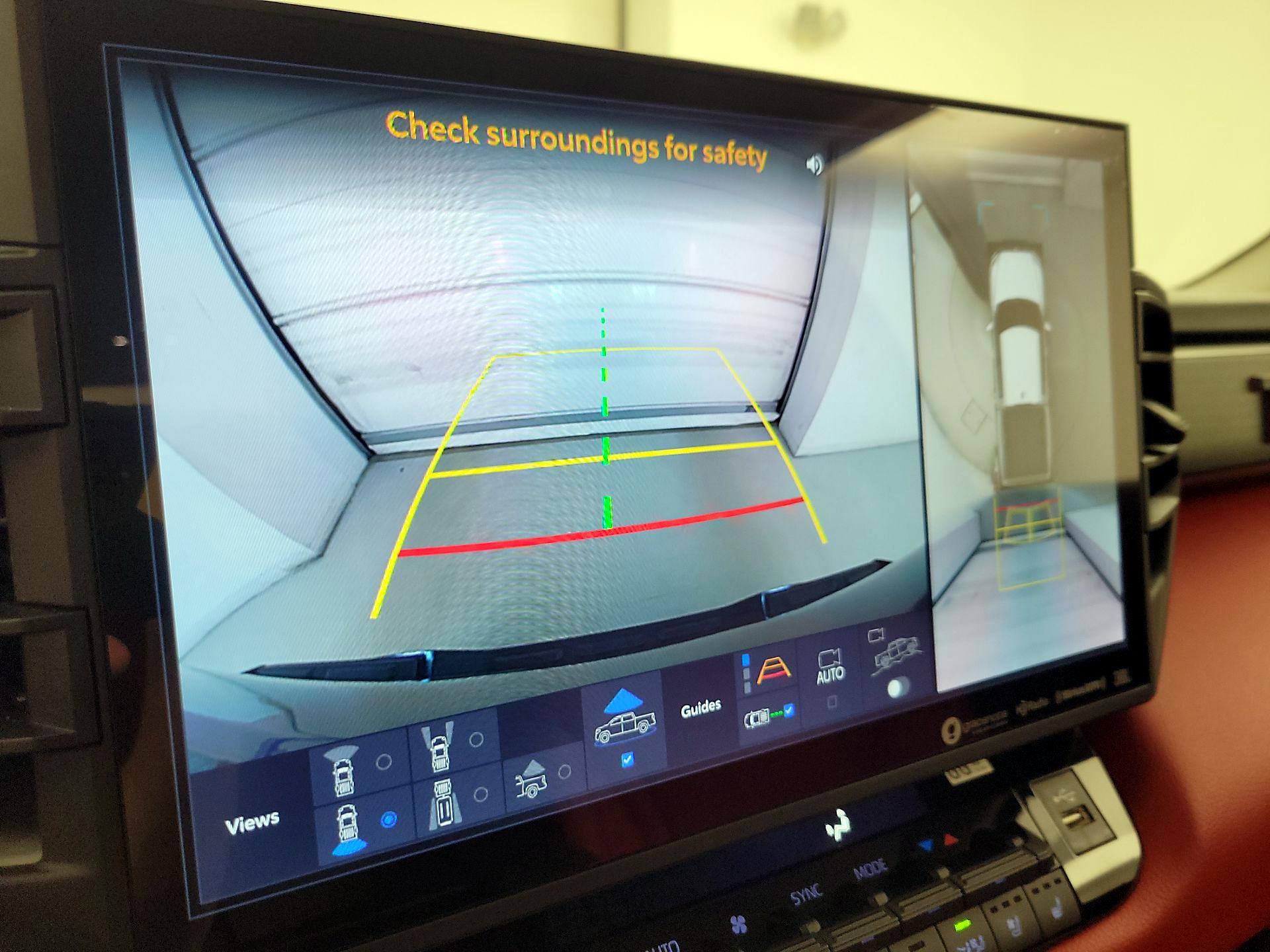 Thumbnail: 2023 Toyota Tundra - 14