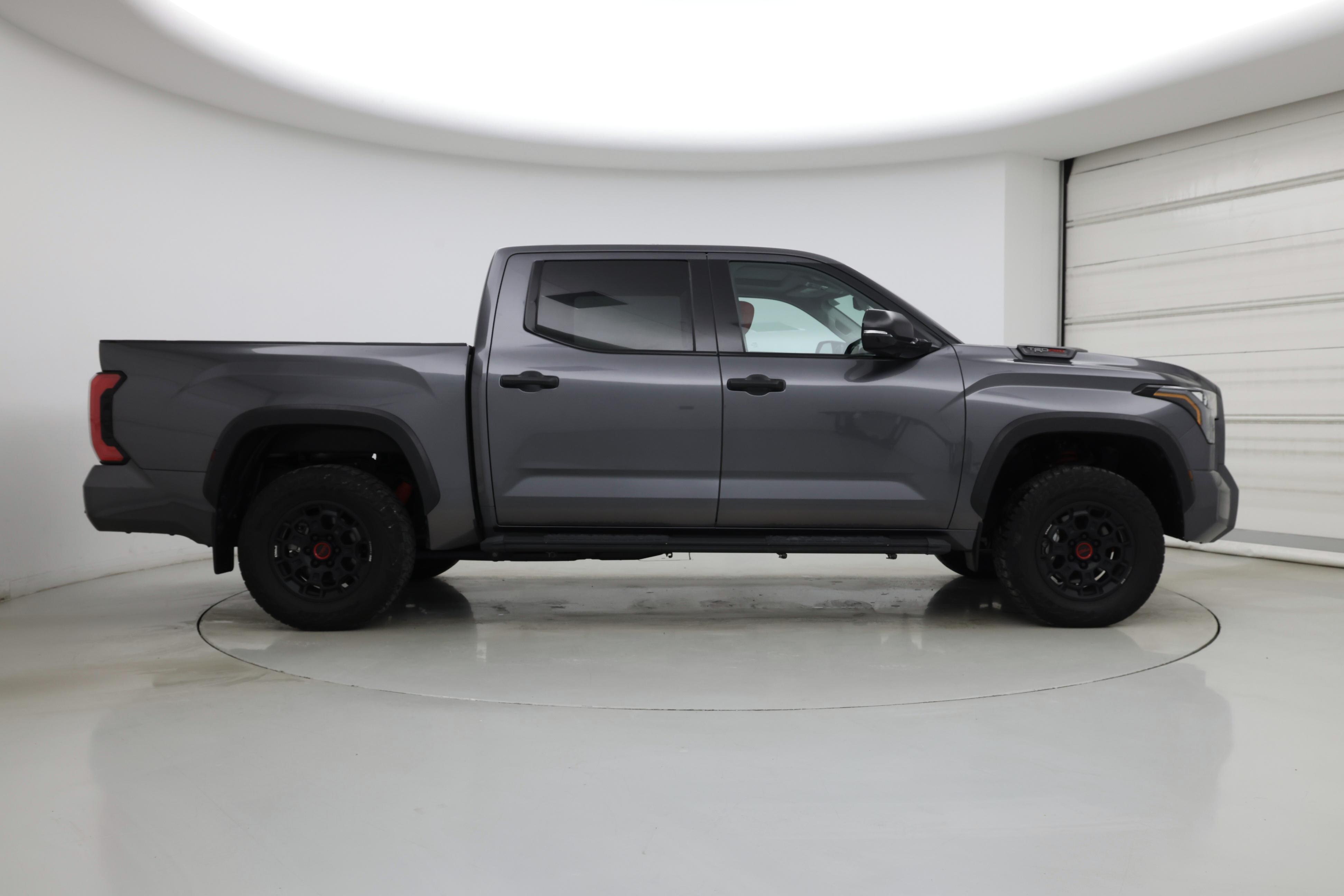 Thumbnail: 2023 Toyota Tundra - 7