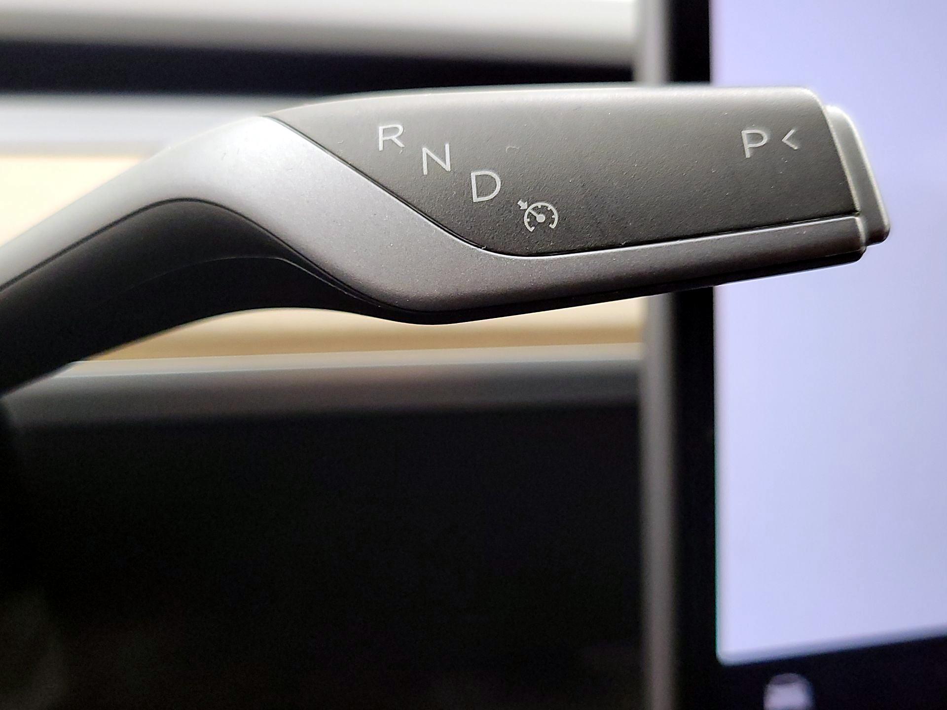 Thumbnail: 2022 Tesla Model 3 - 17