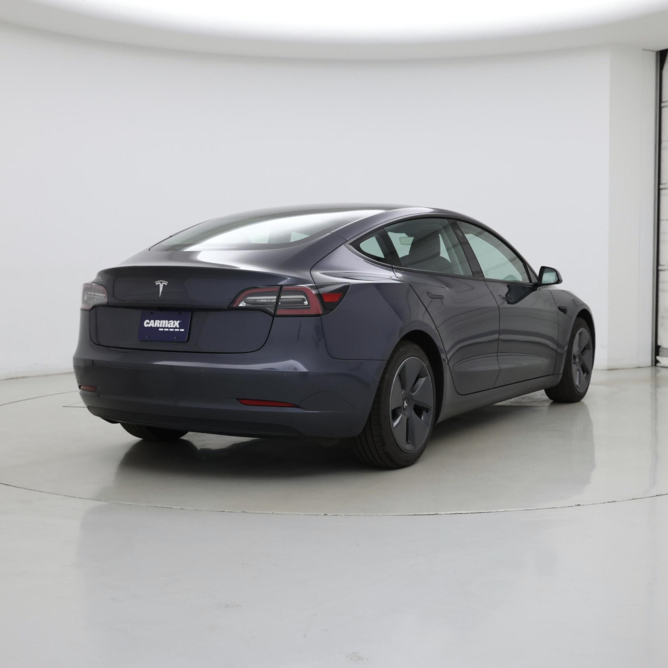 Thumbnail: 2022 Tesla Model 3 - 8