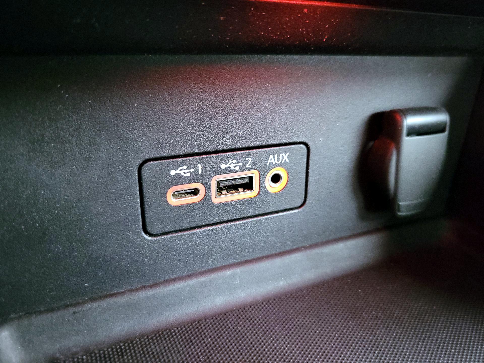 Thumbnail: 2022 Nissan Sentra - 18