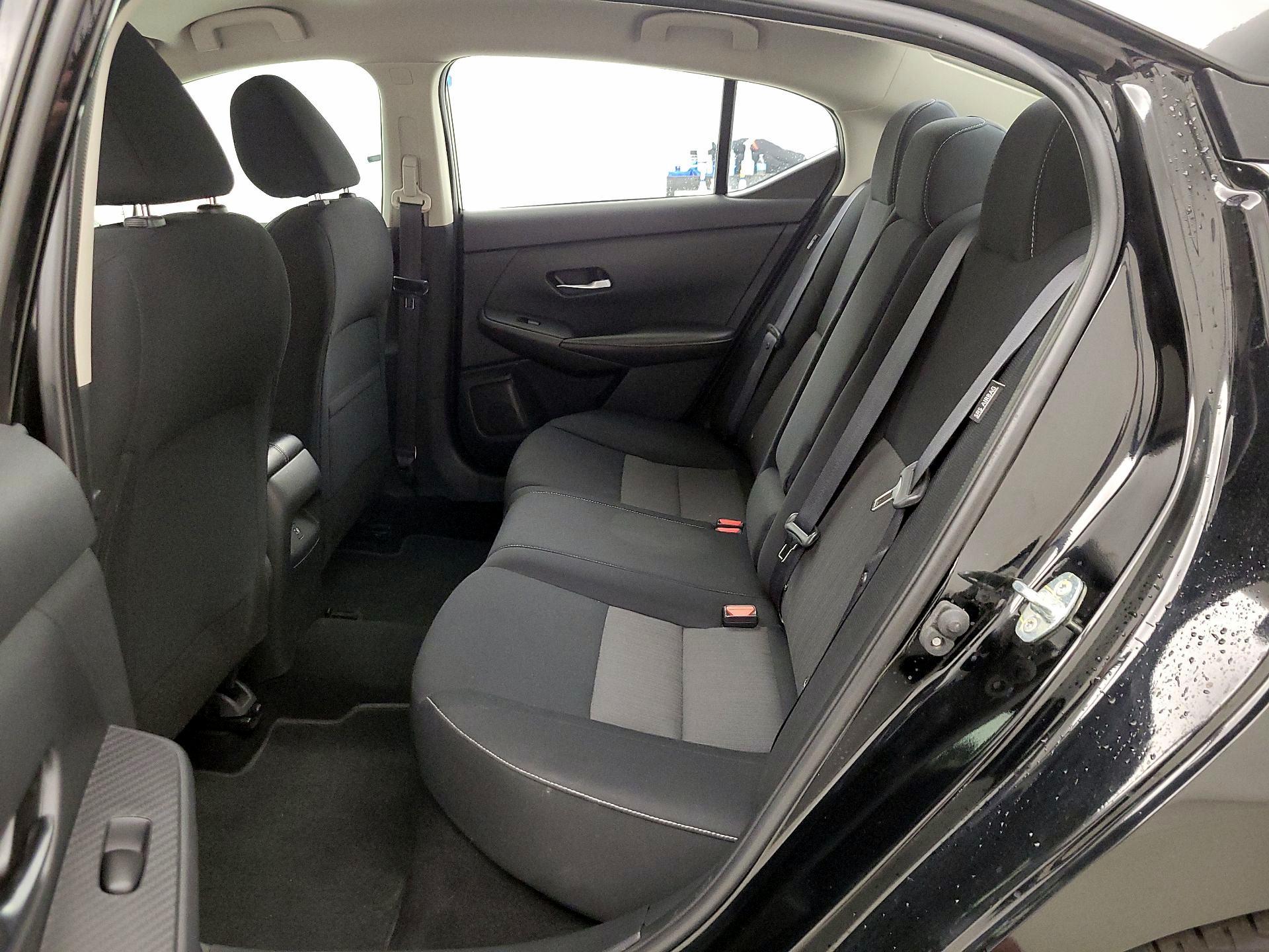 Thumbnail: 2022 Nissan Sentra - 19