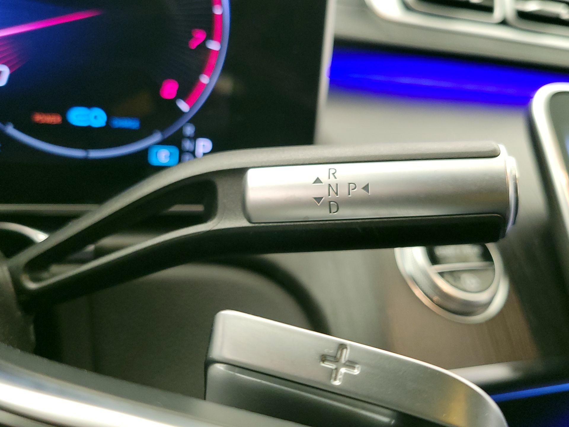 Thumbnail: 2021 Mercedes-Benz S-Class - 18