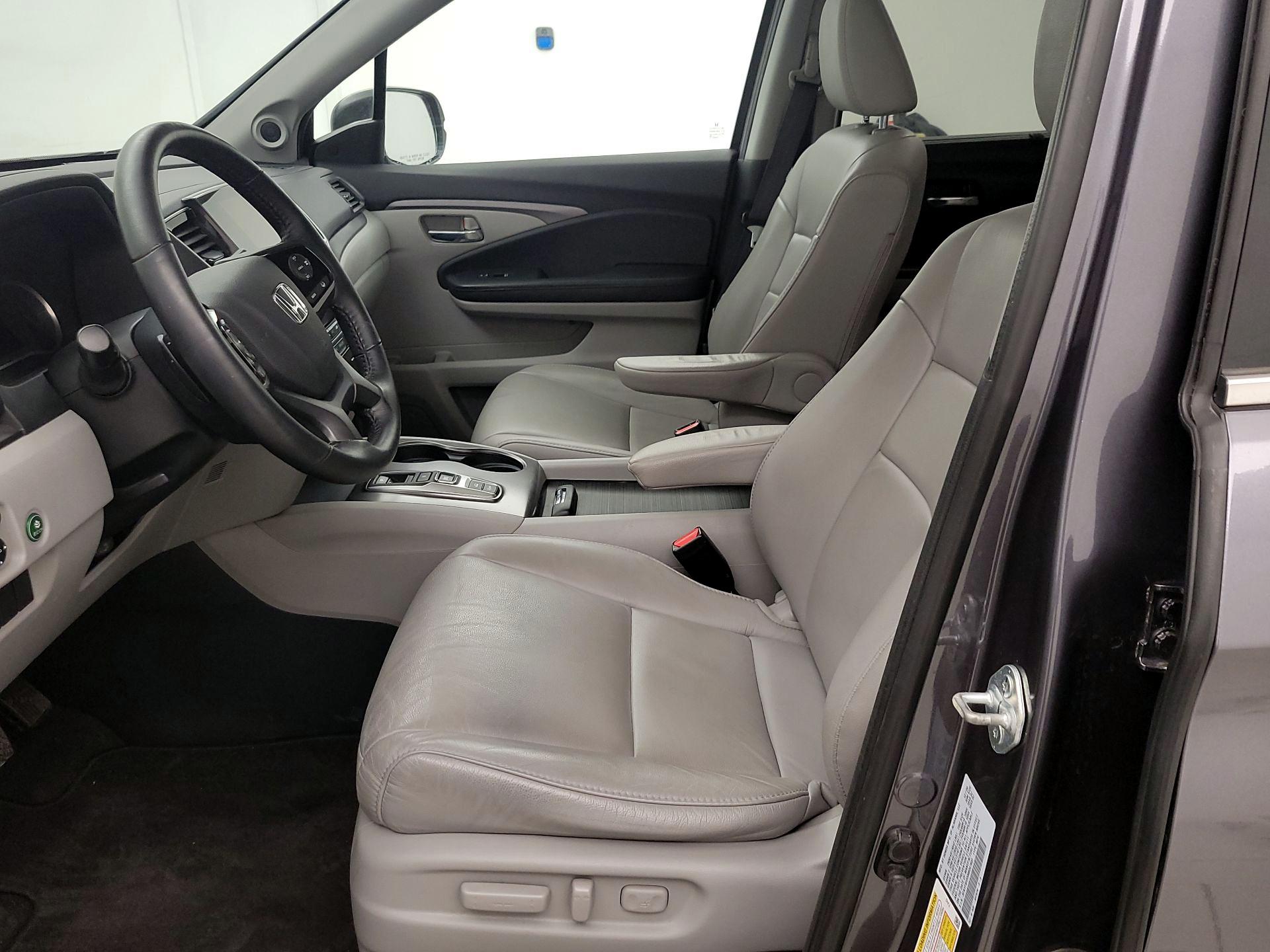 Thumbnail: 2021 Honda Pilot - 11