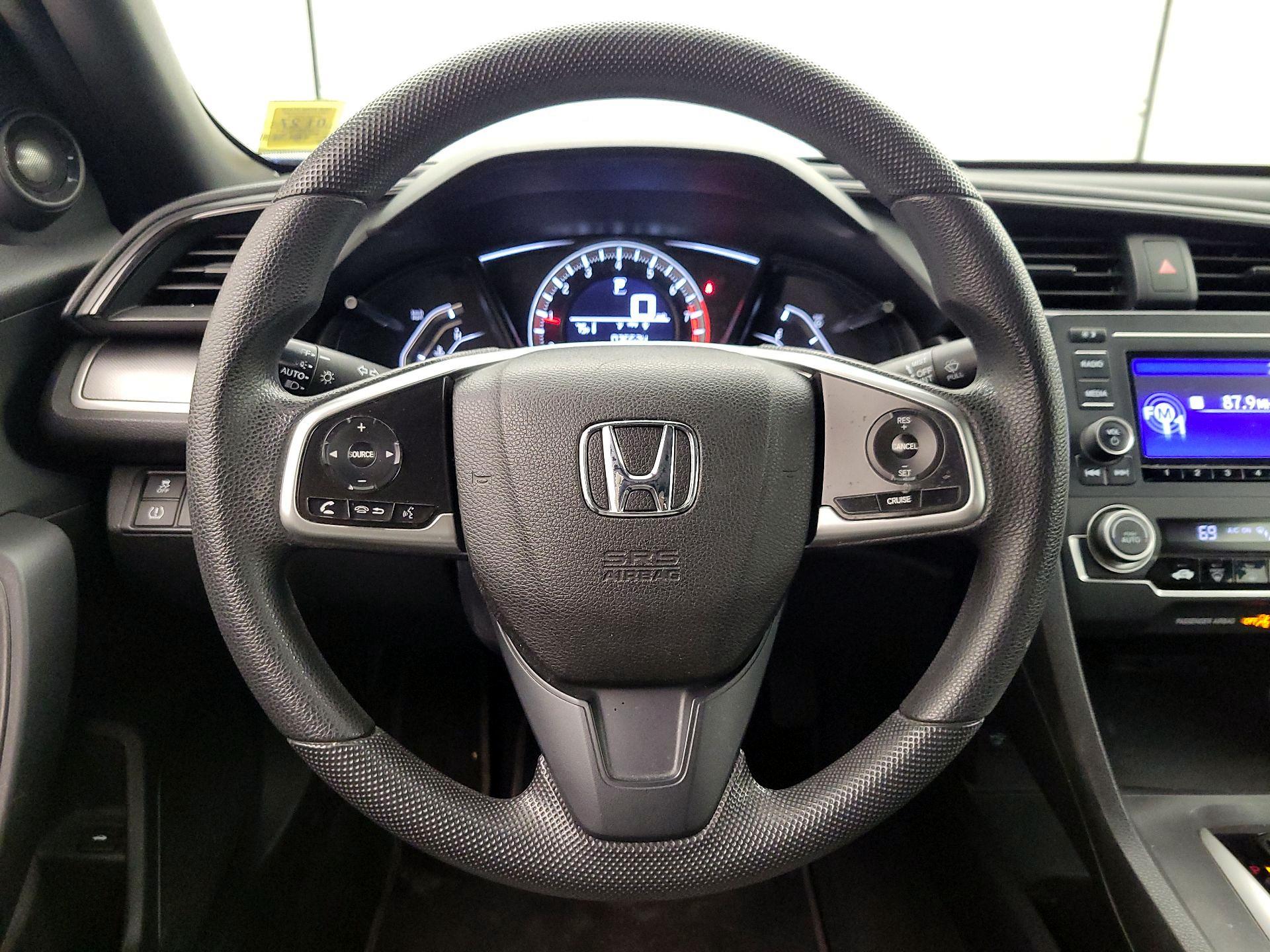 Thumbnail: 2016 Honda Civic - 10