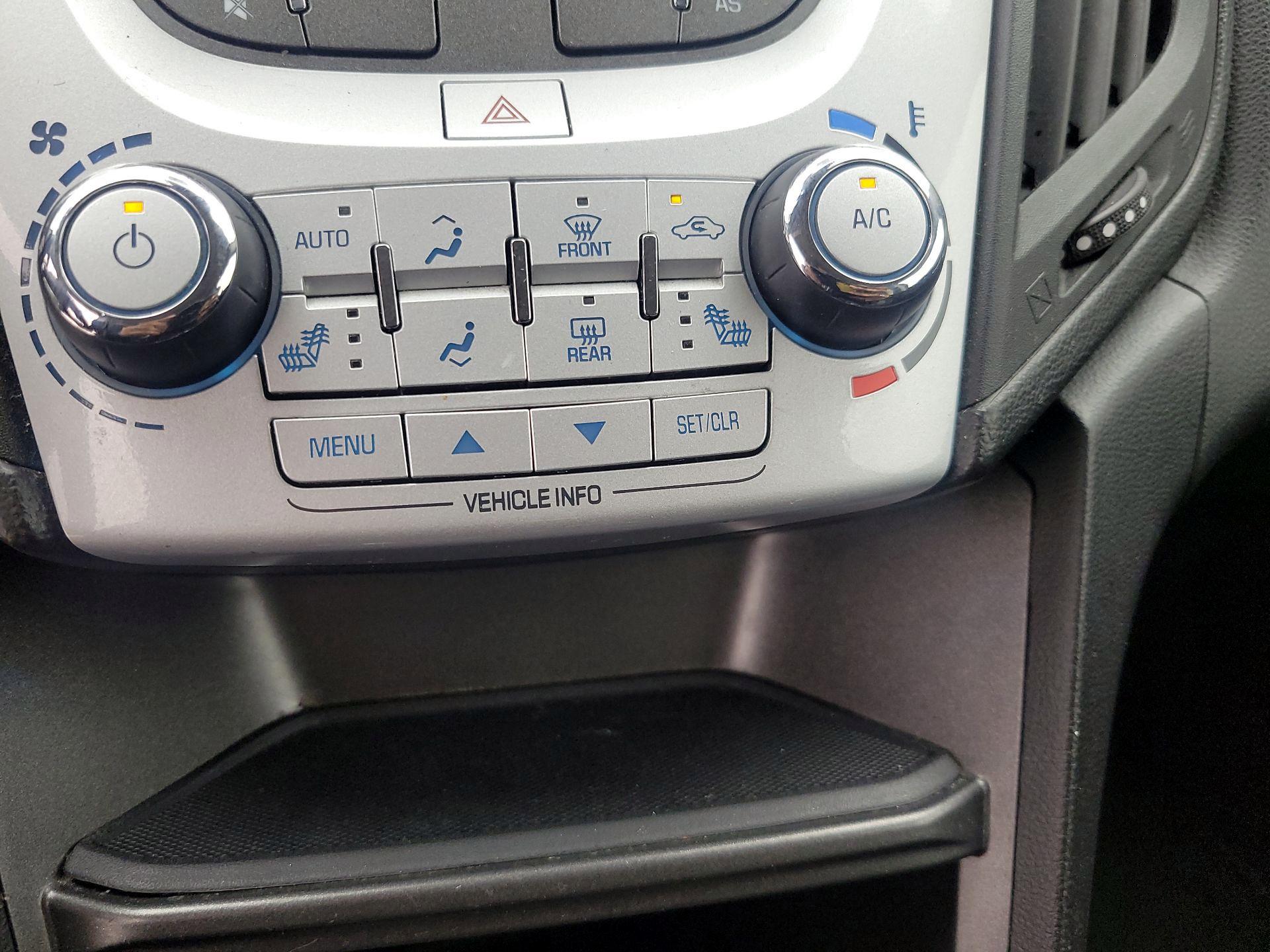 Thumbnail: 2016 Chevrolet Equinox - 15