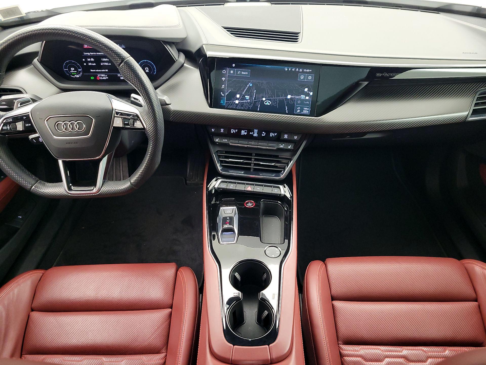 Thumbnail: 2022 Audi e-tron GT - 9