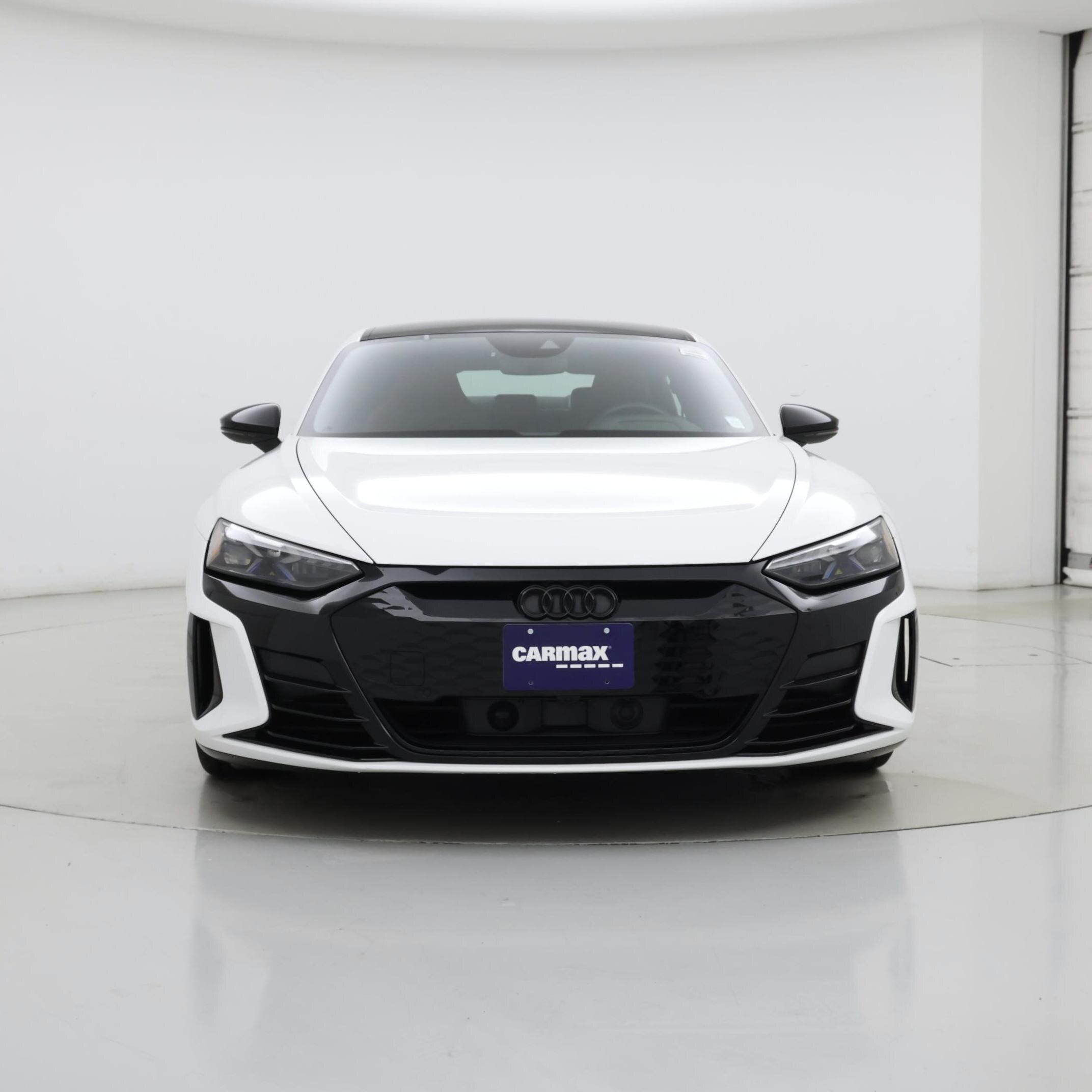 Thumbnail: 2022 Audi e-tron GT - 5