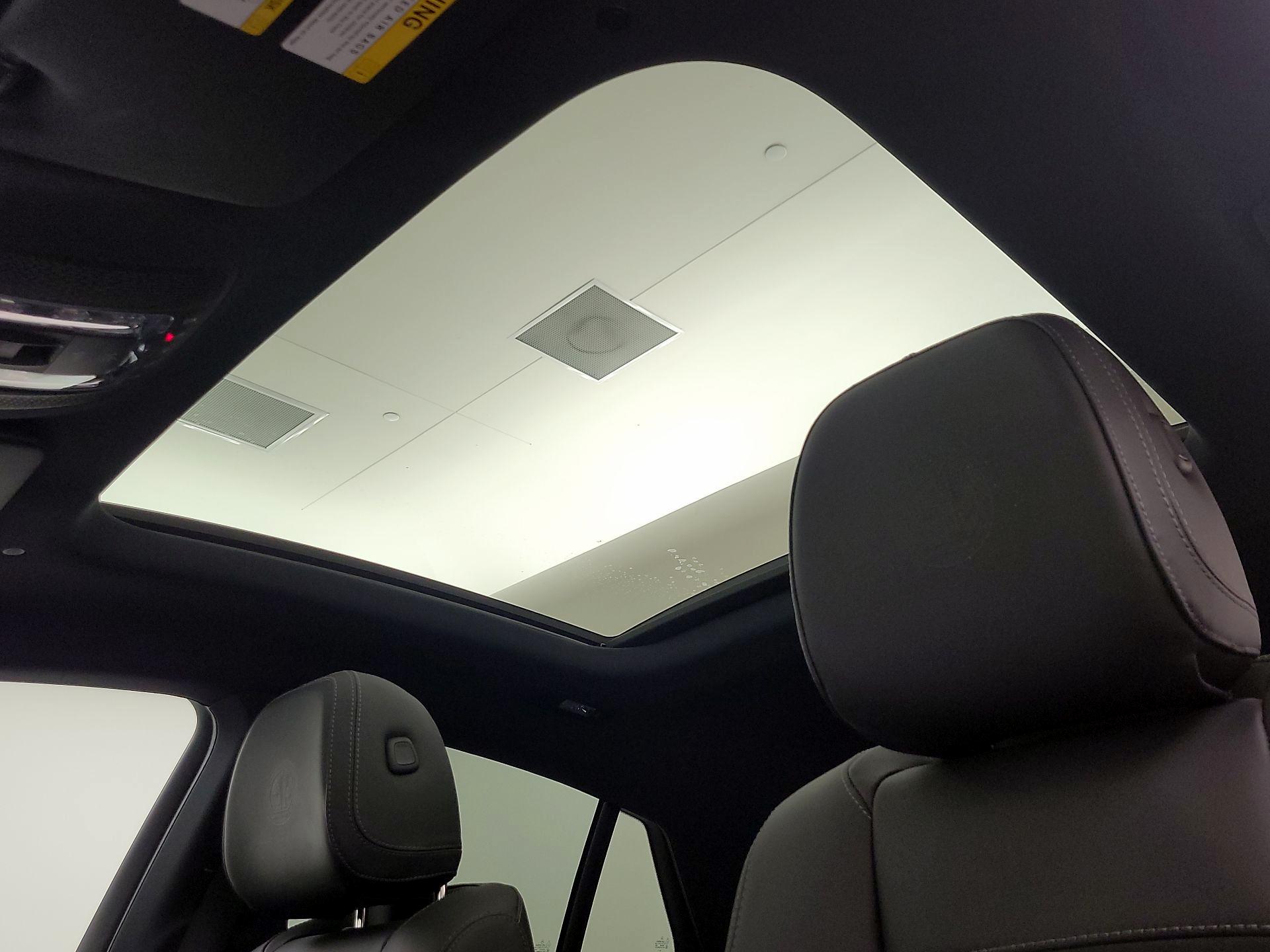 Thumbnail: 2025 Mercedes-Benz GLE - 20