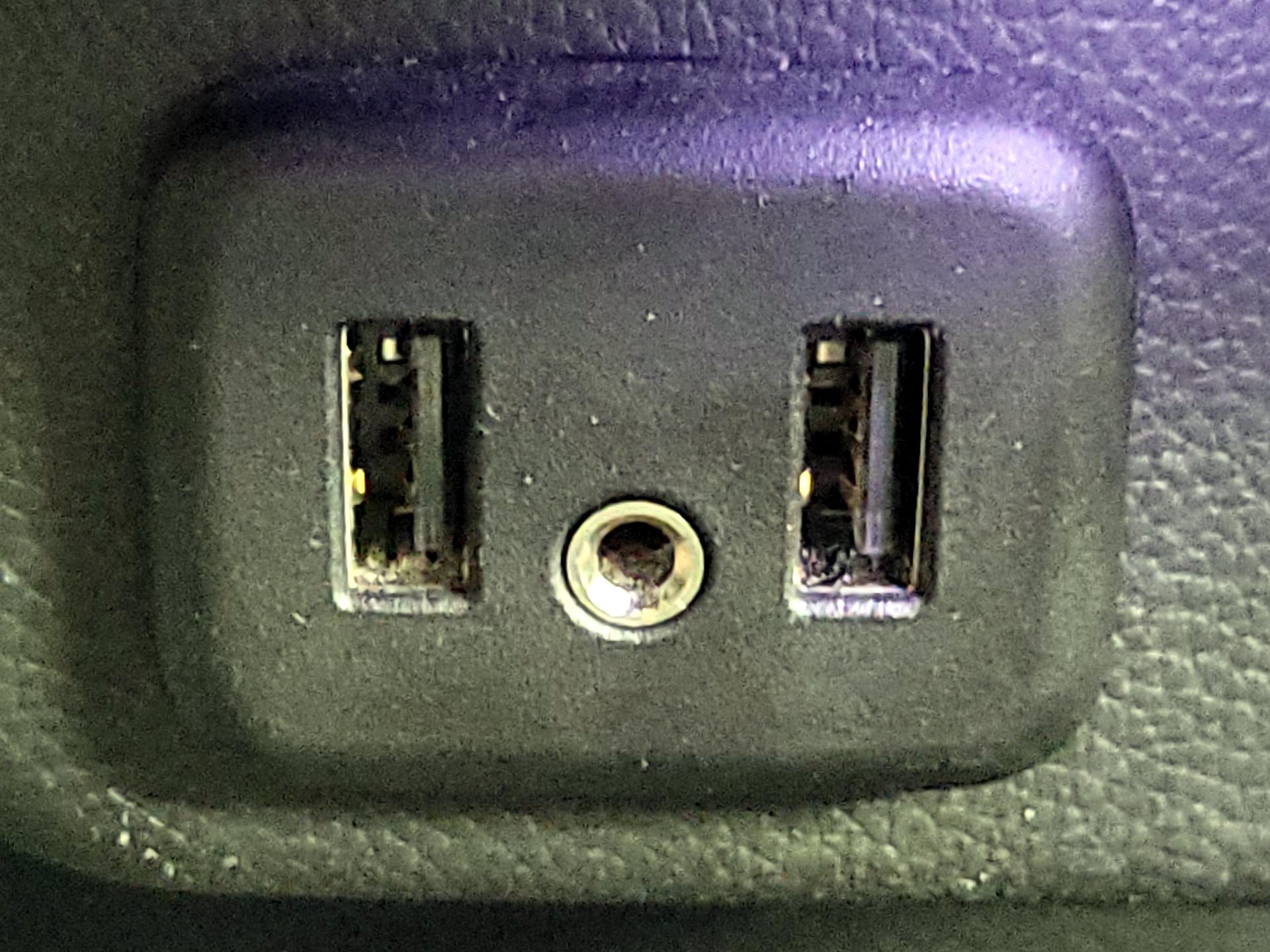 Thumbnail: 2020 Chevrolet Traverse - 18