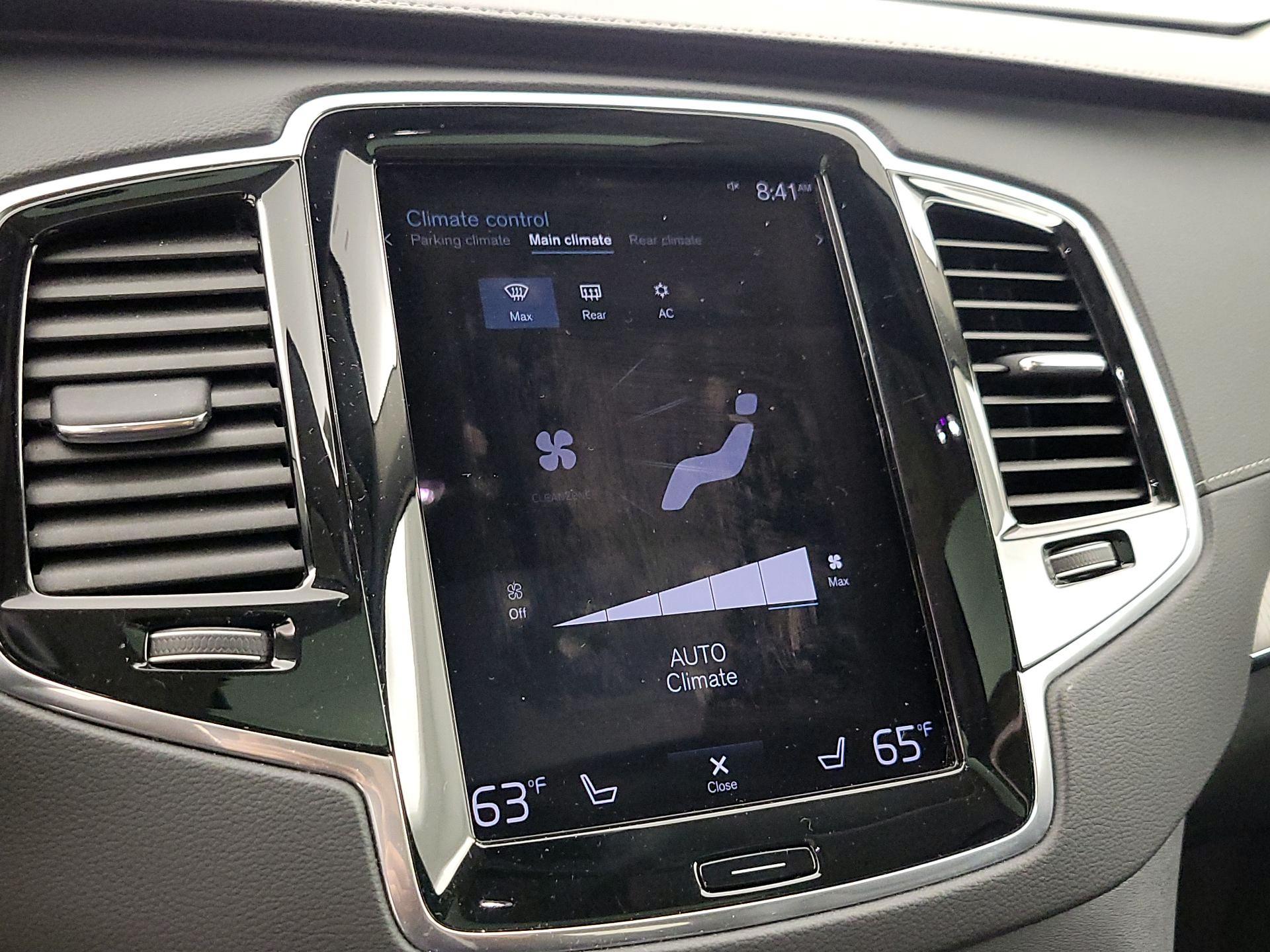 Thumbnail: 2022 Volvo XC90 - 17