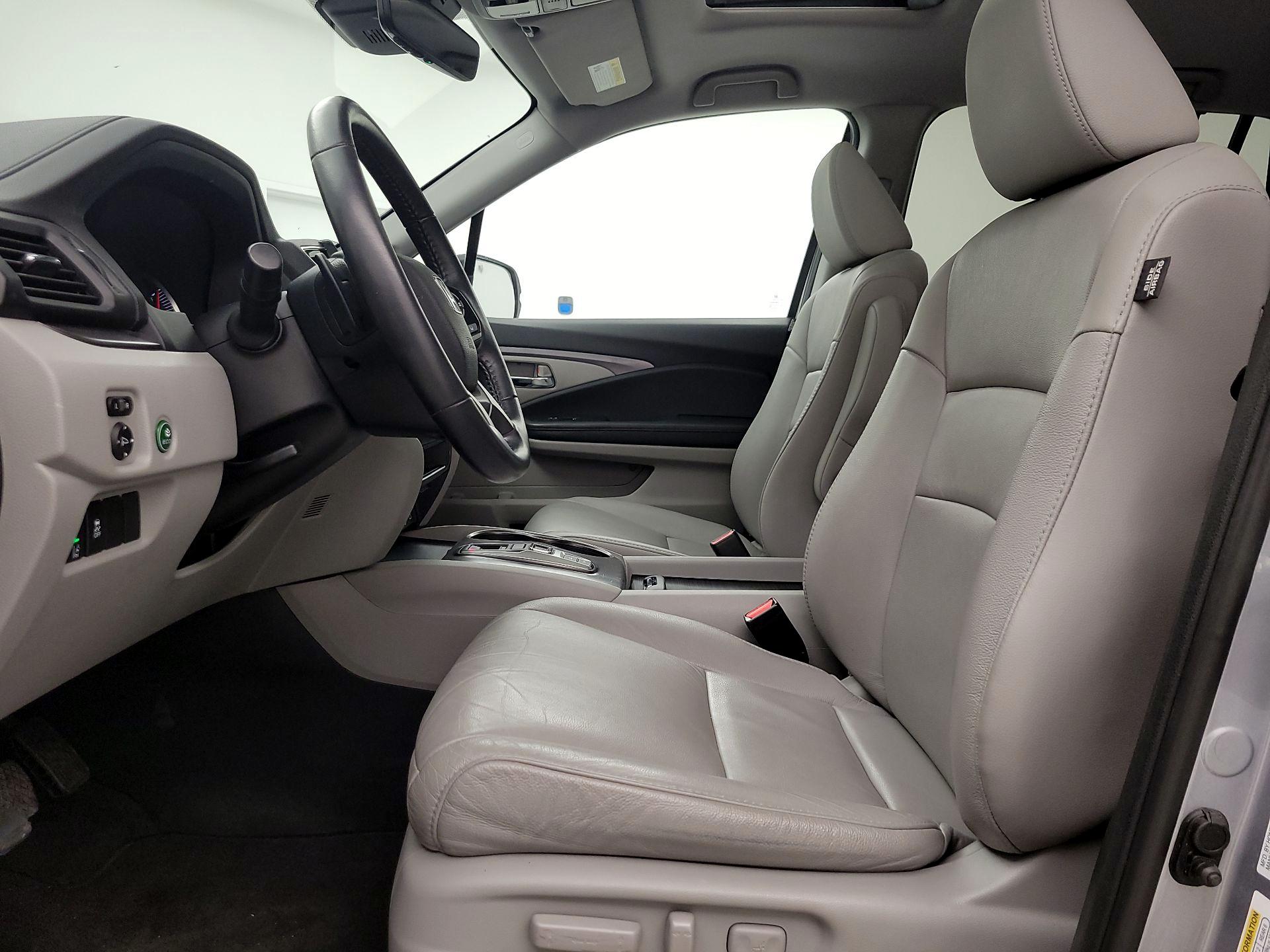 Thumbnail: 2021 Honda Pilot - 11