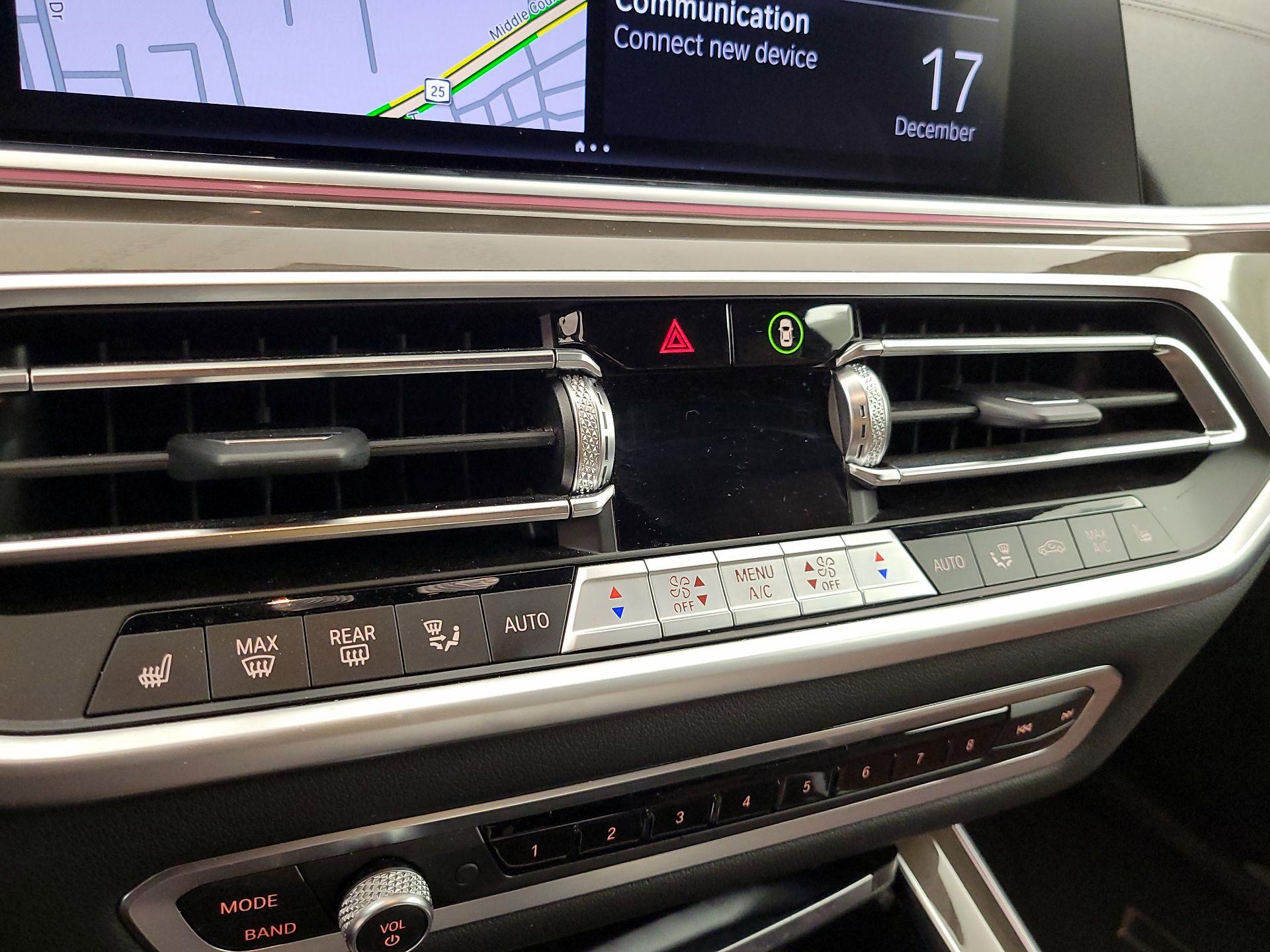 Thumbnail: 2022 BMW X5 - 17