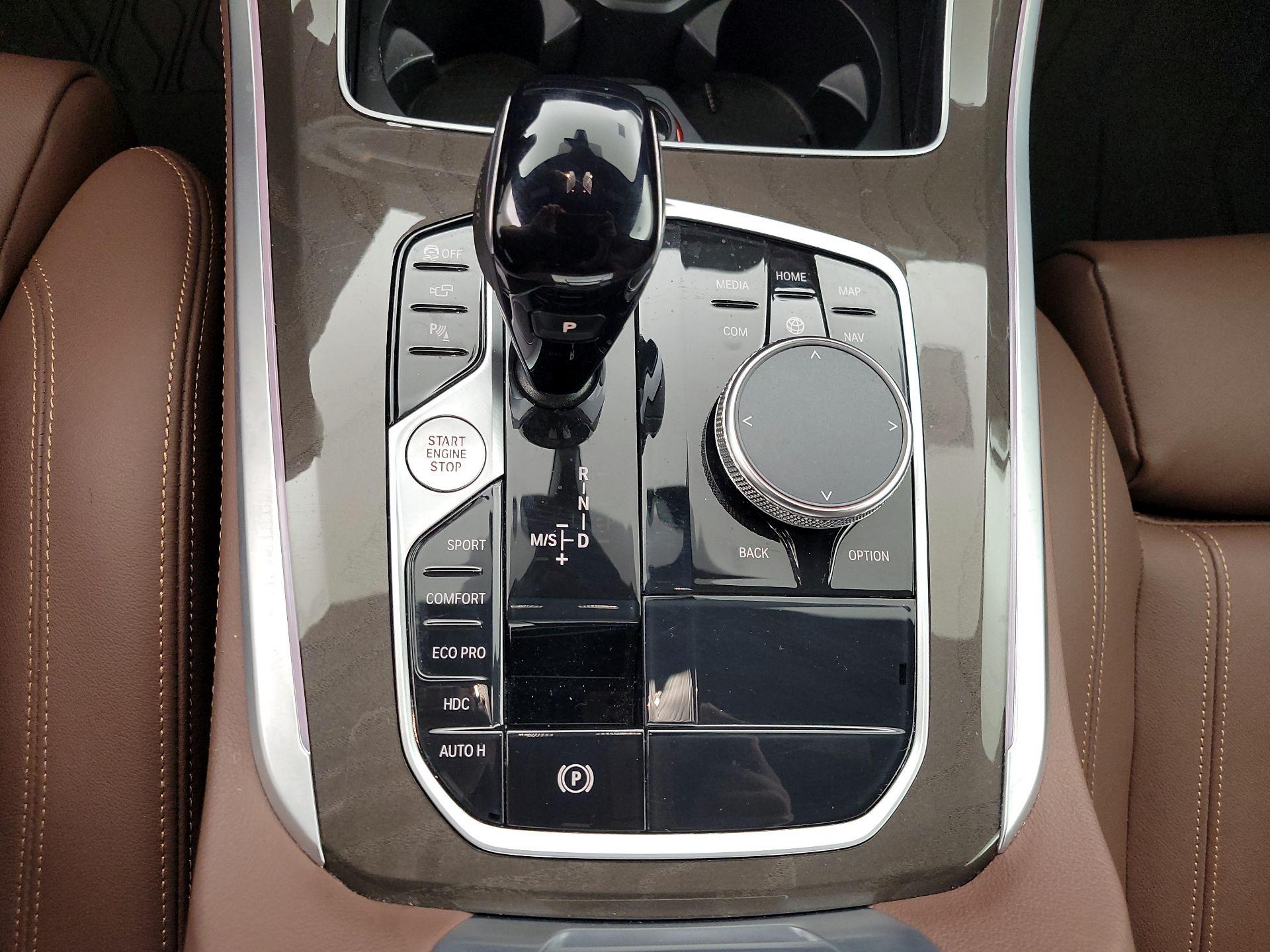 Thumbnail: 2022 BMW X5 - 18