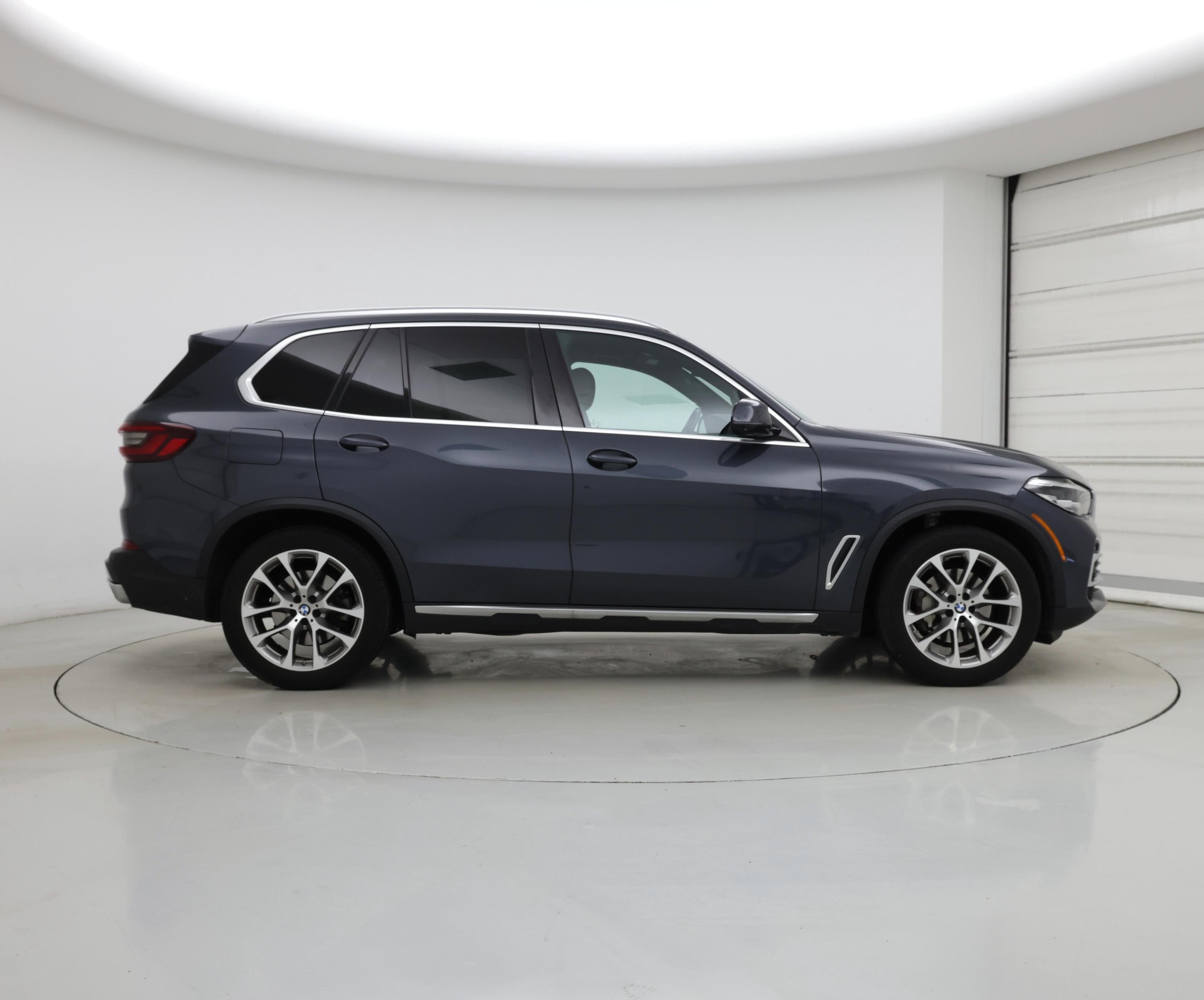 Thumbnail: 2022 BMW X5 - 7