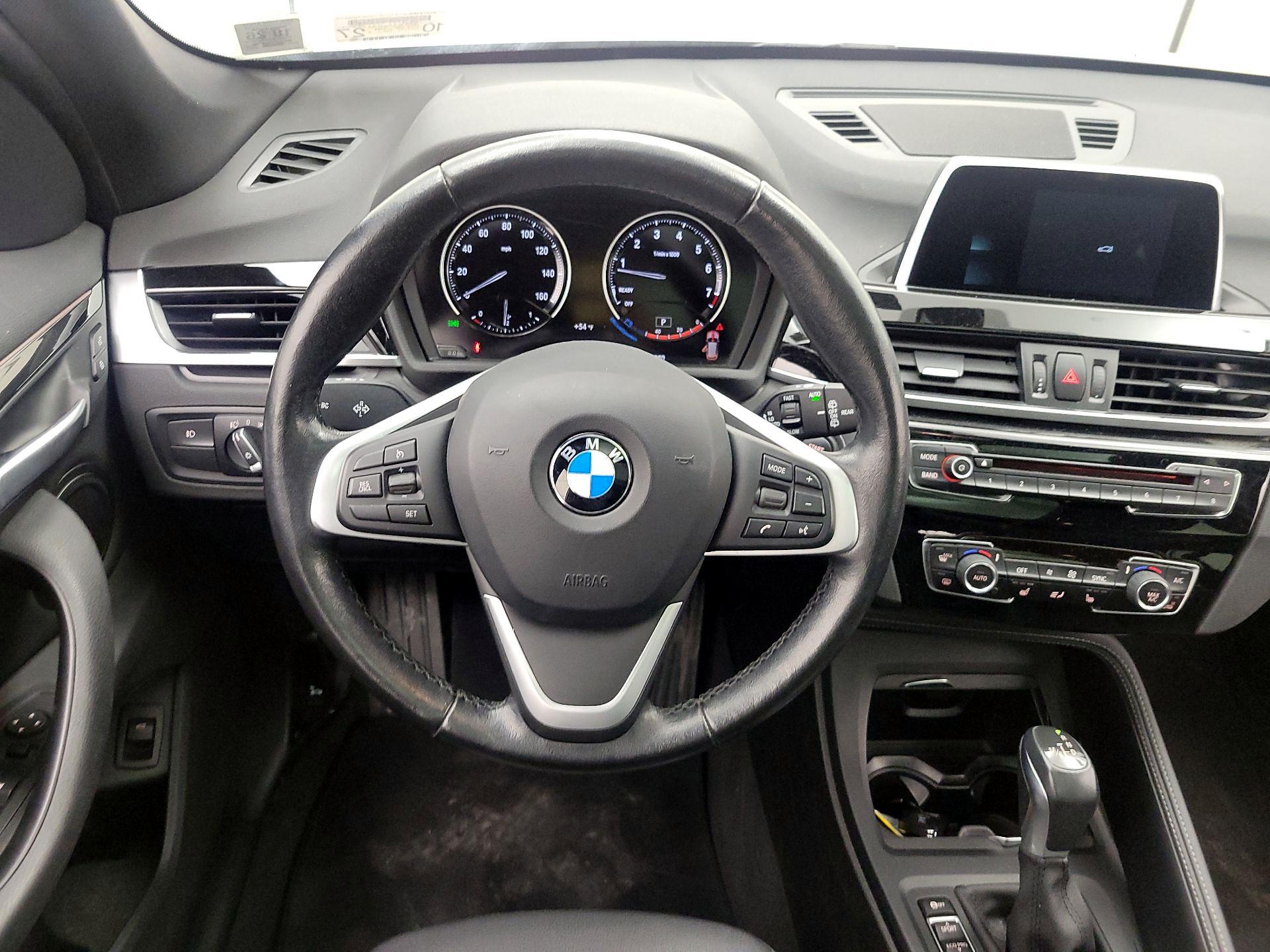 Thumbnail: 2018 BMW X1 - 10