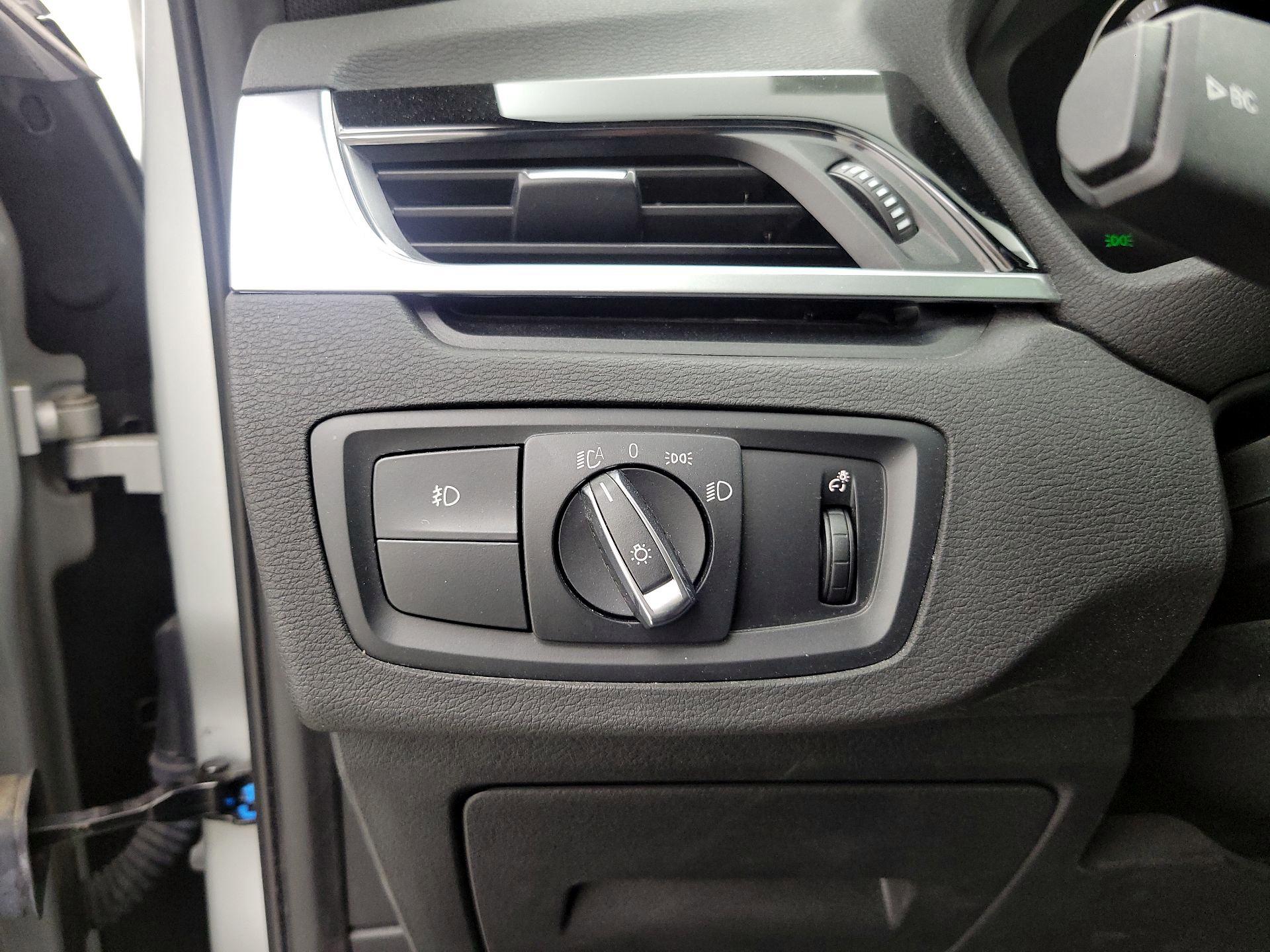 Thumbnail: 2018 BMW X1 - 13