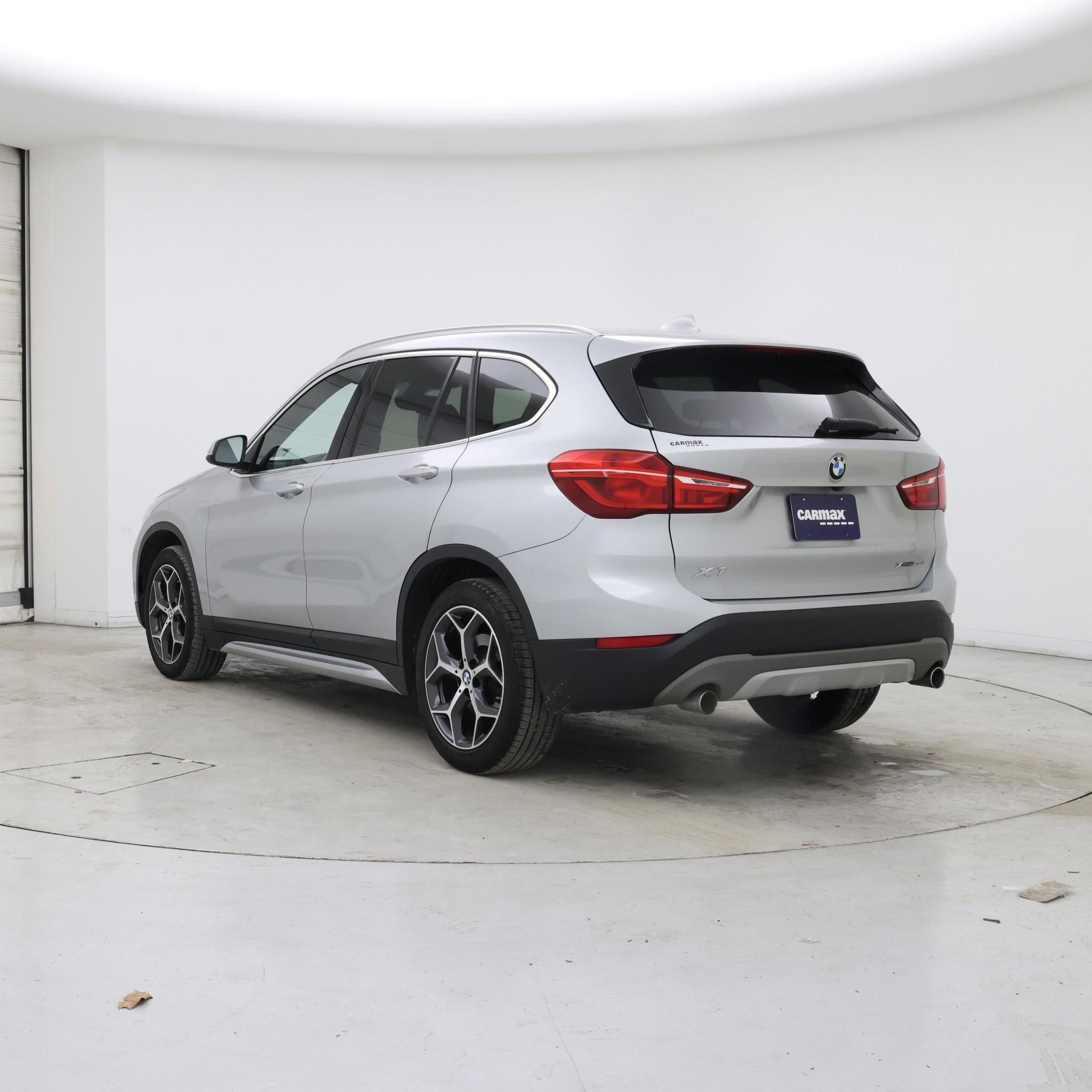 Thumbnail: 2018 BMW X1 - 2