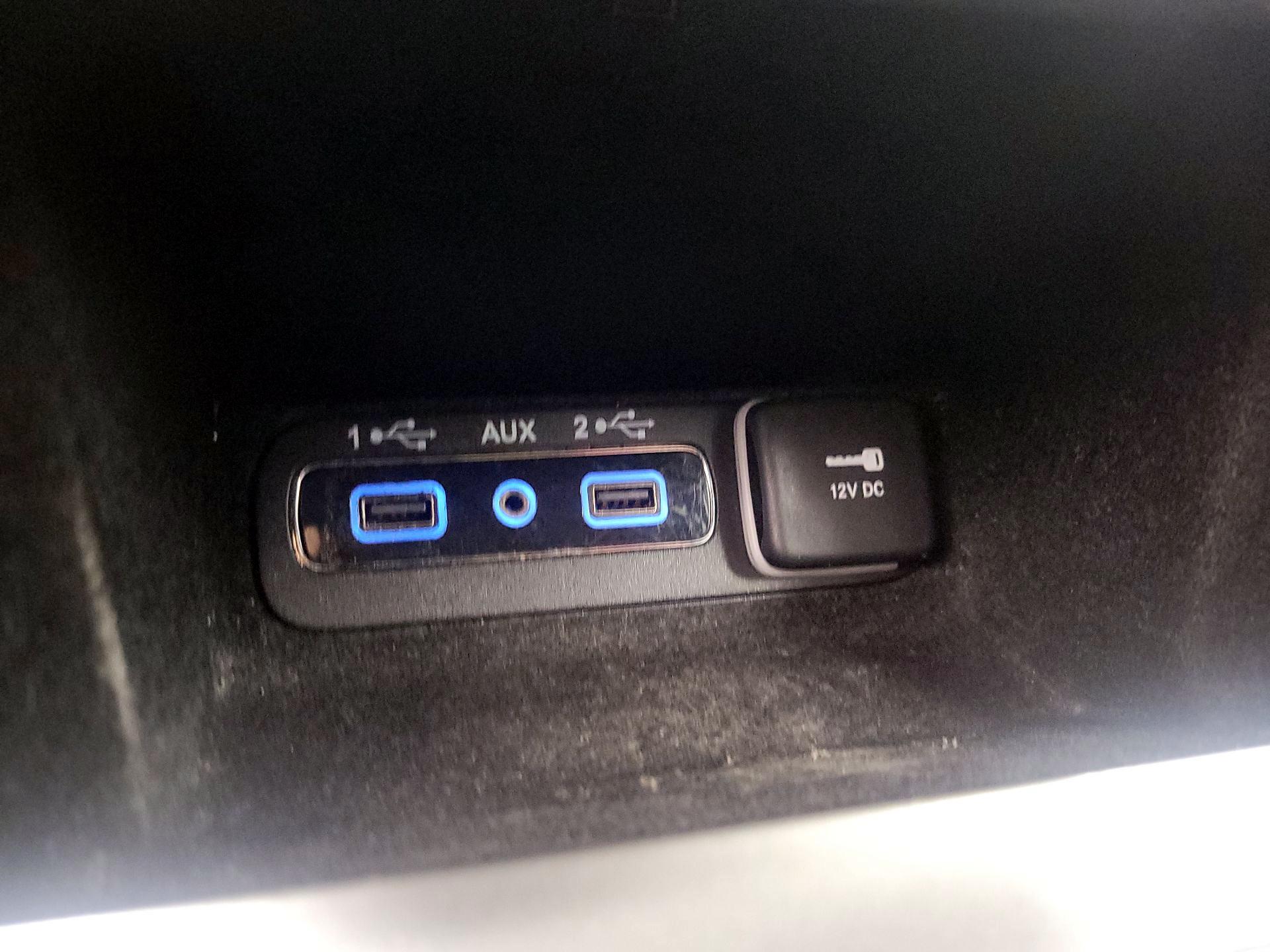 Thumbnail: 2018 Jeep Grand Cherokee - 19