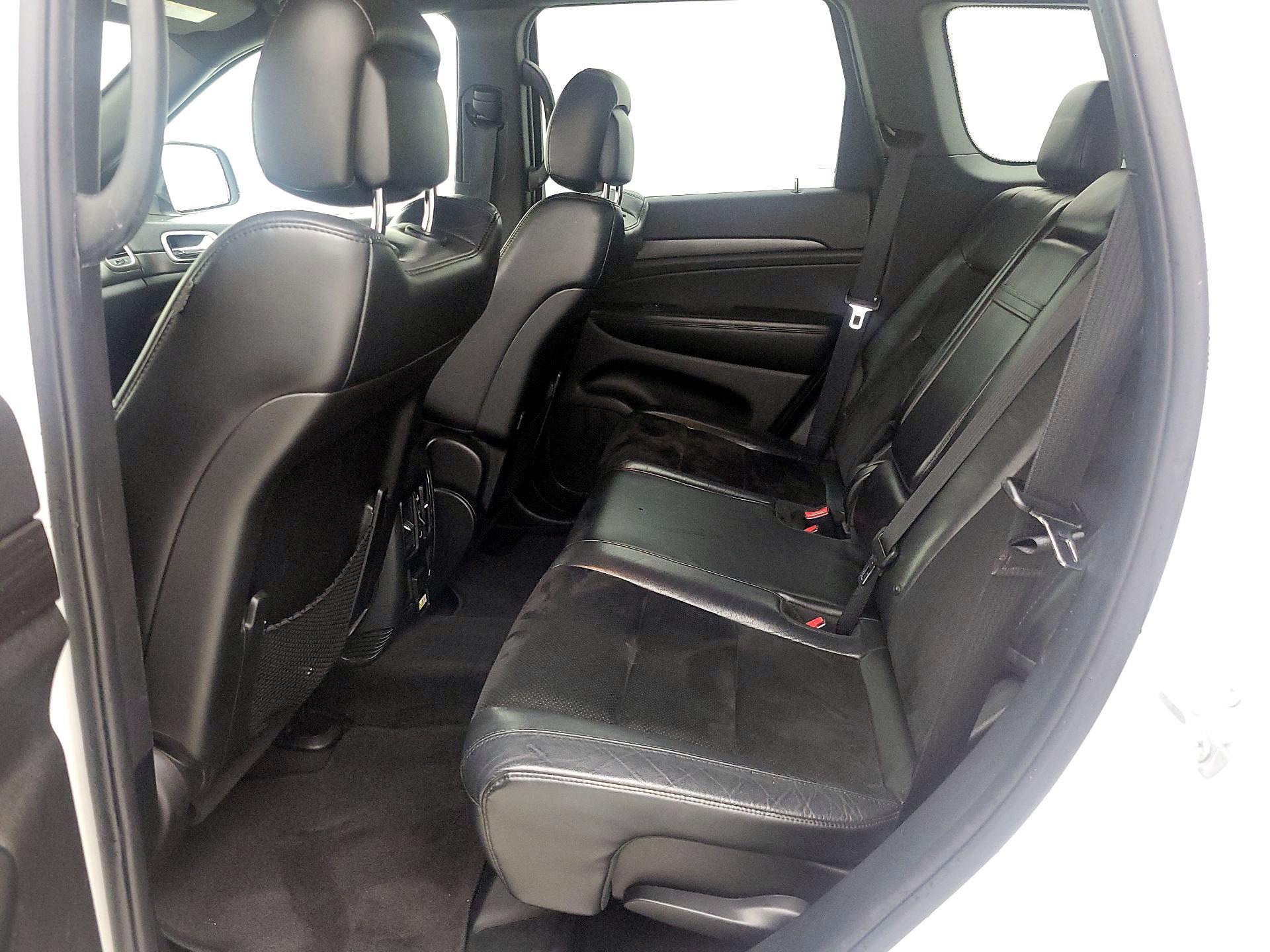 Thumbnail: 2018 Jeep Grand Cherokee - 20