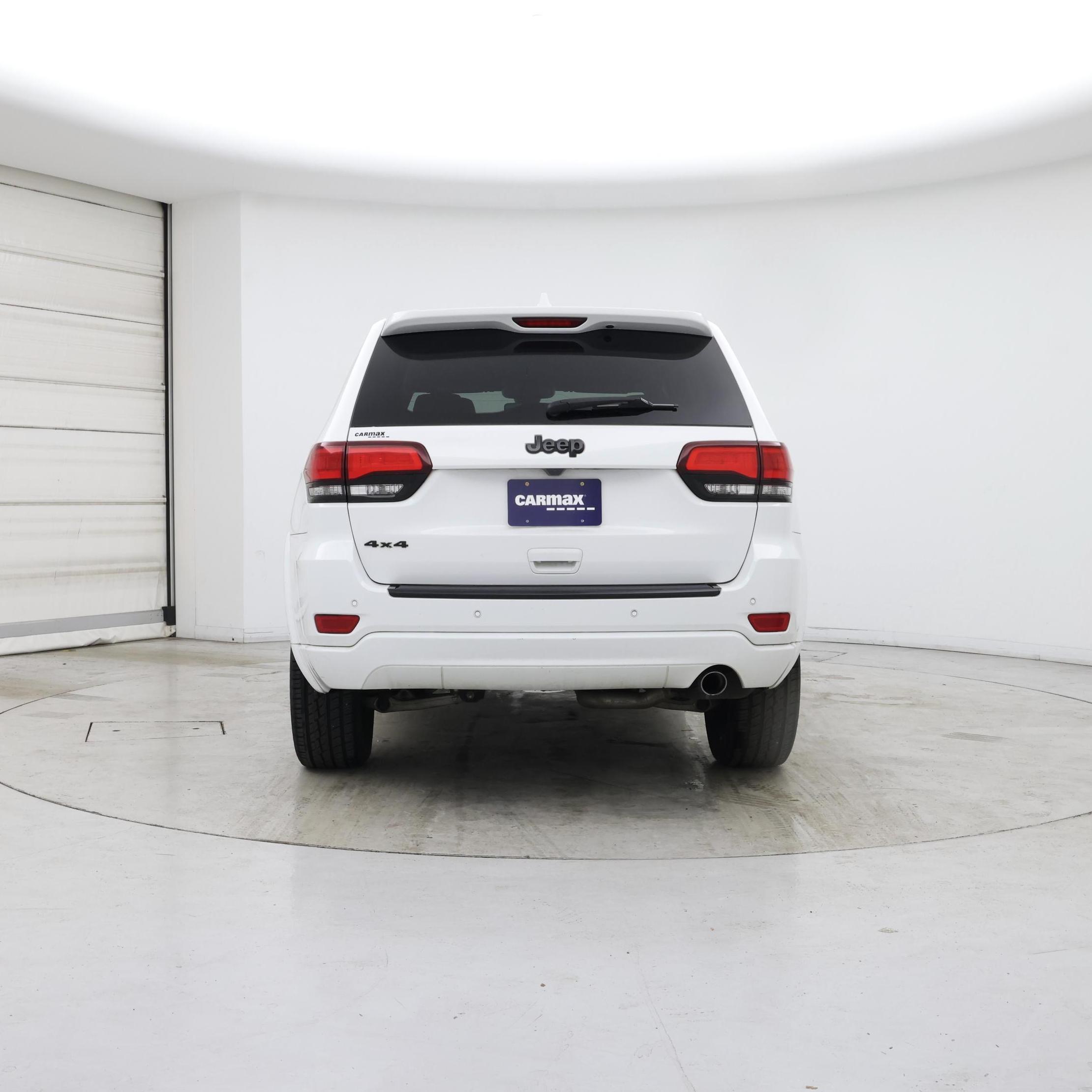 Thumbnail: 2018 Jeep Grand Cherokee - 6