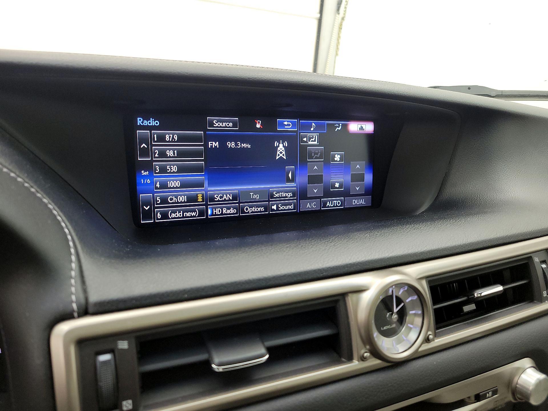 Thumbnail: 2015 Lexus GS - 16