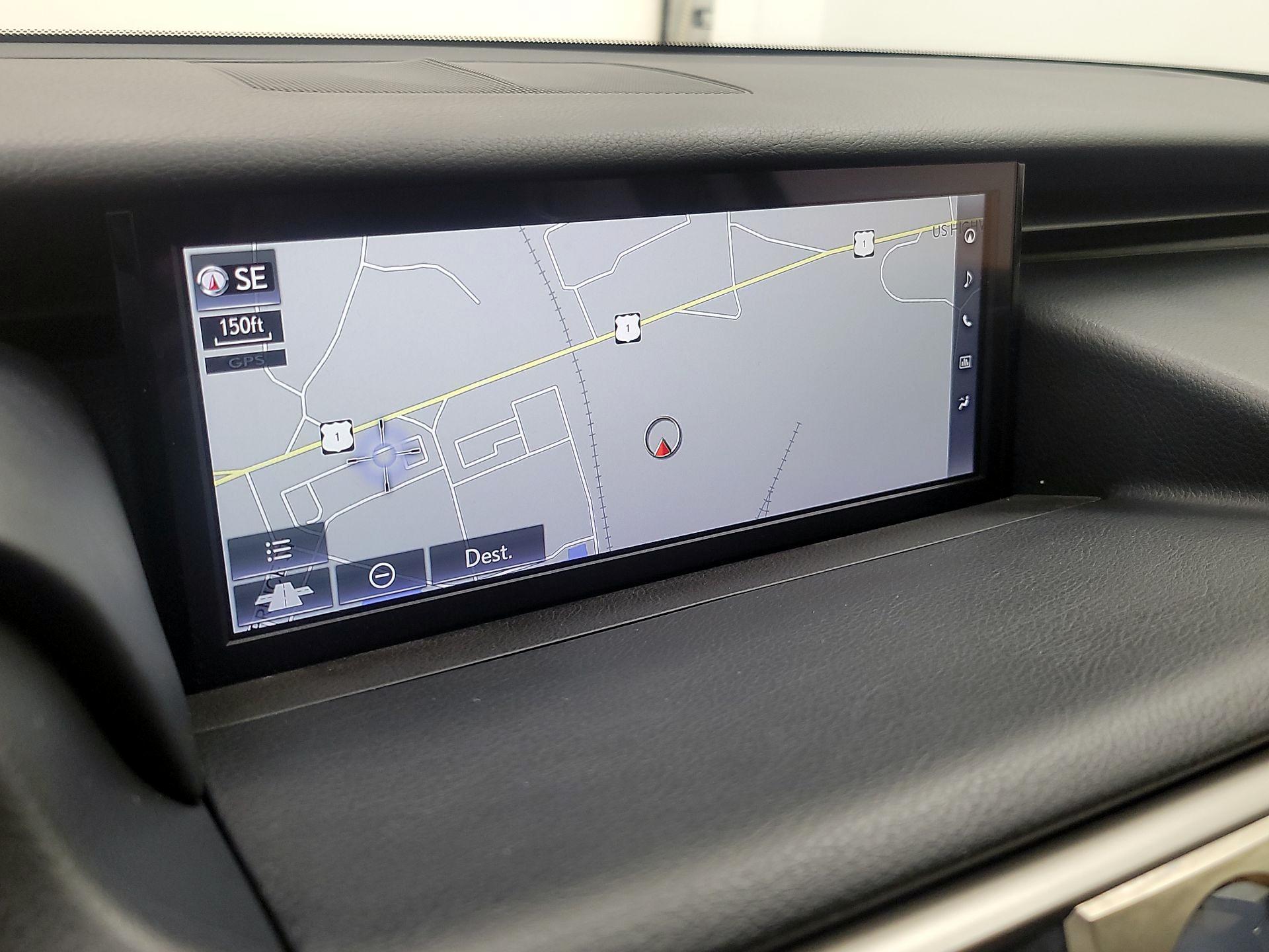 Thumbnail: 2019 Lexus IS - 14