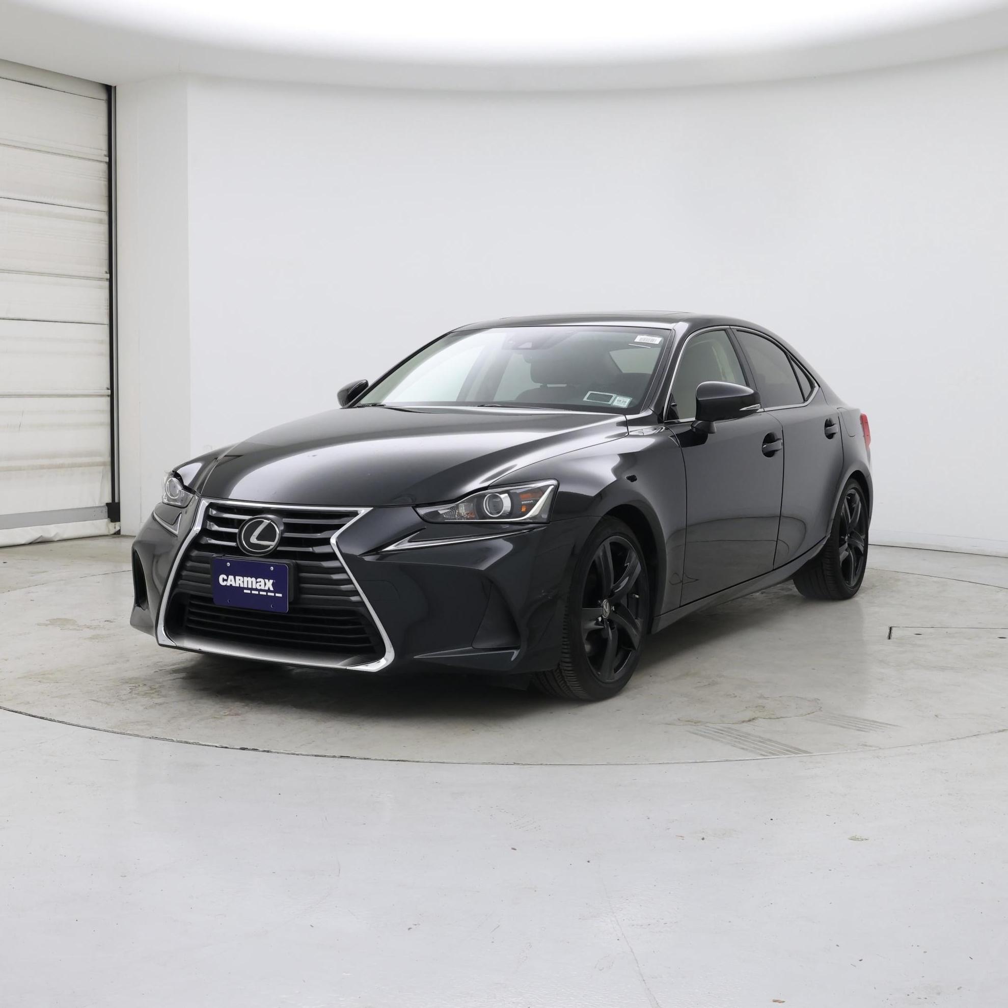 Thumbnail: 2019 Lexus IS - 4