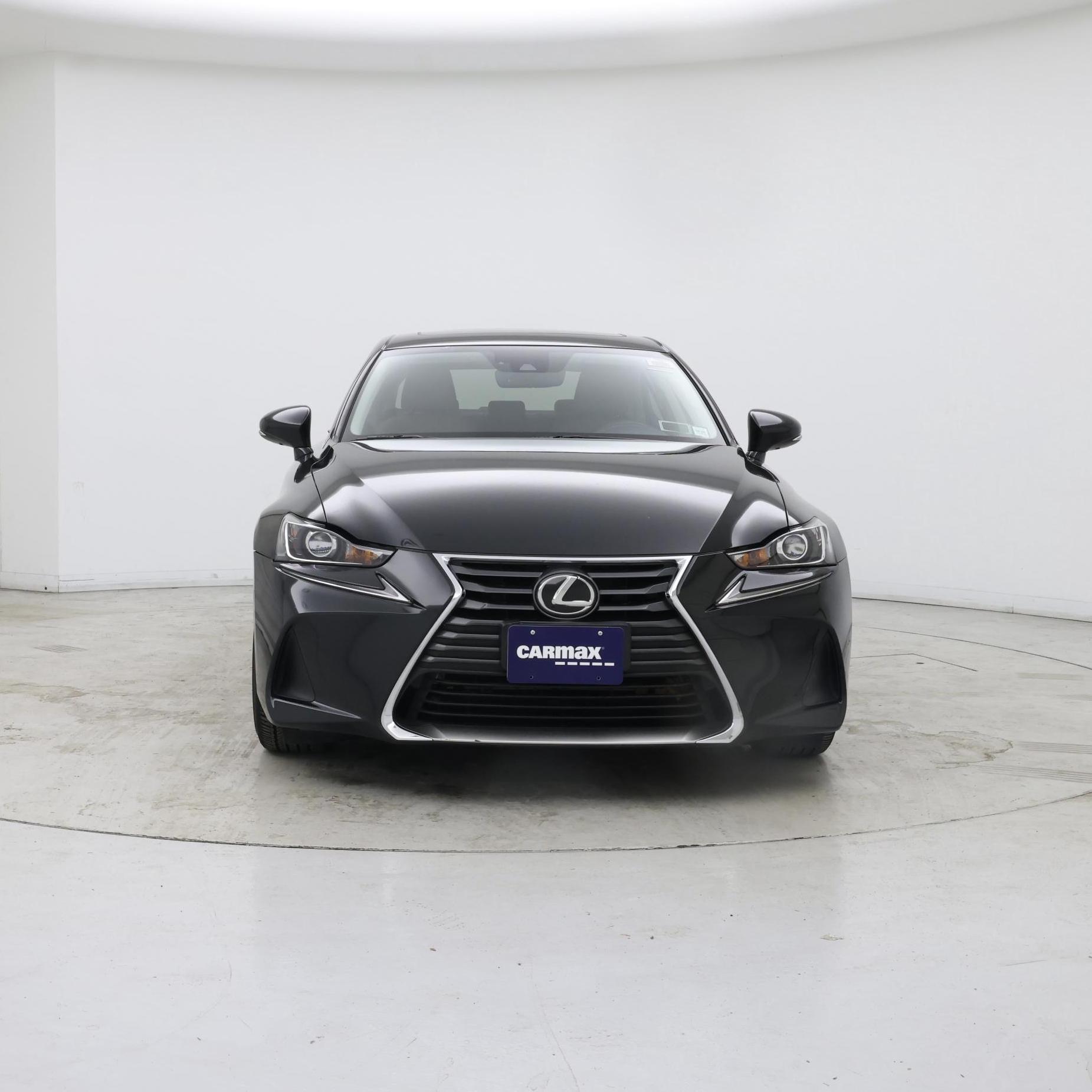 Thumbnail: 2019 Lexus IS - 5