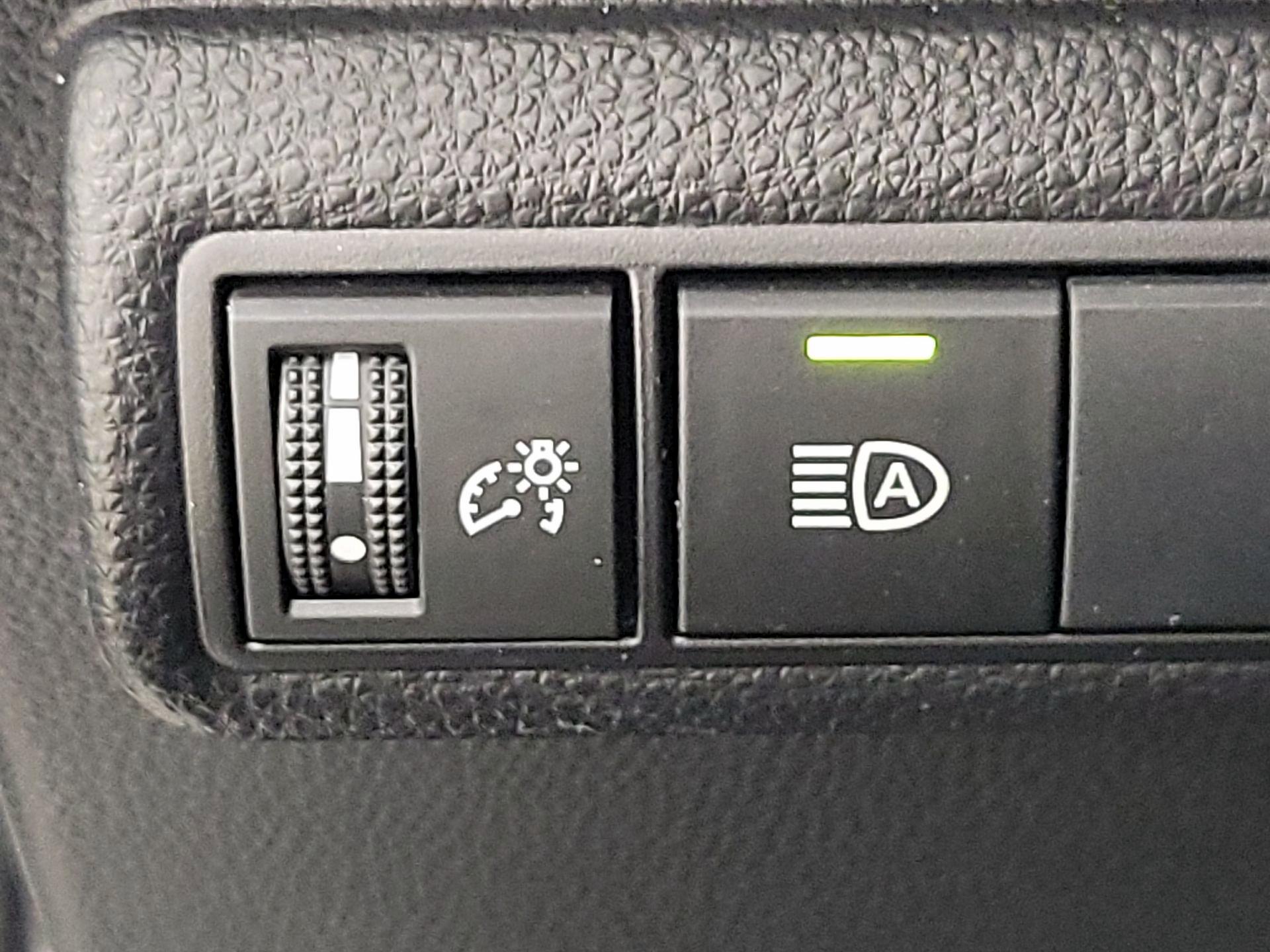 Thumbnail: 2022 Toyota Corolla - 13