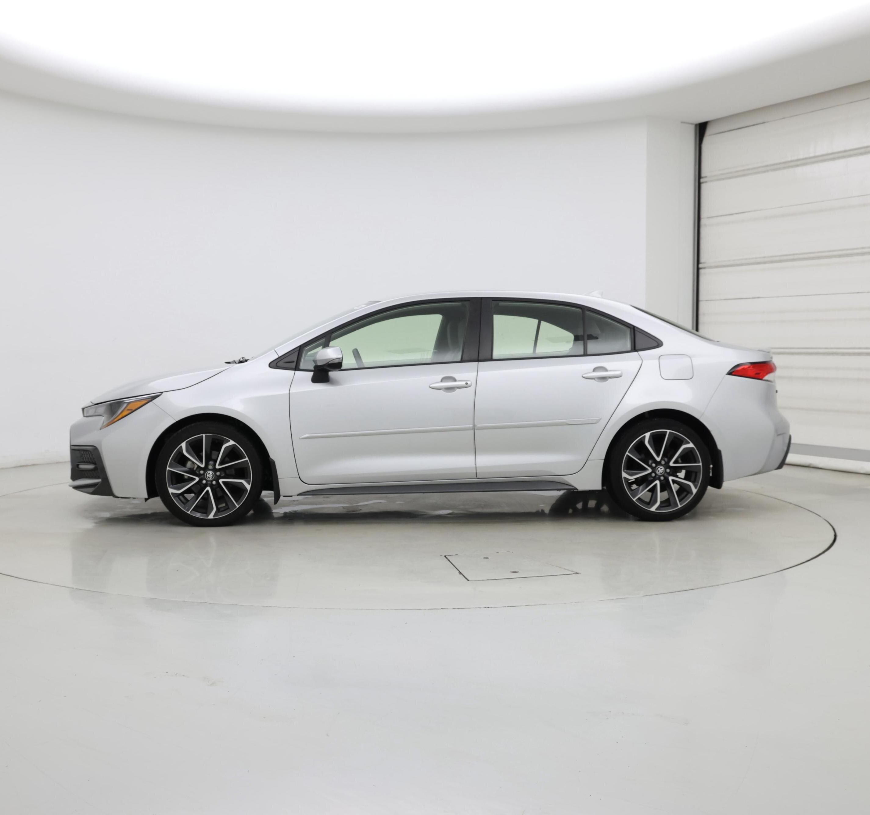 Thumbnail: 2022 Toyota Corolla - 3