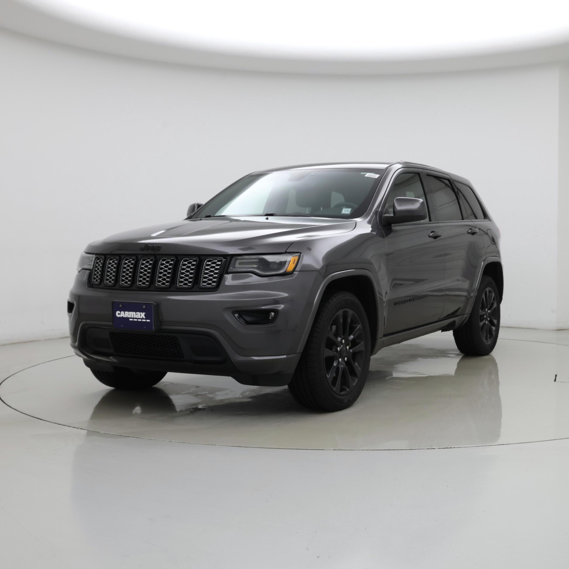 Thumbnail: 2020 Jeep Grand Cherokee - 4