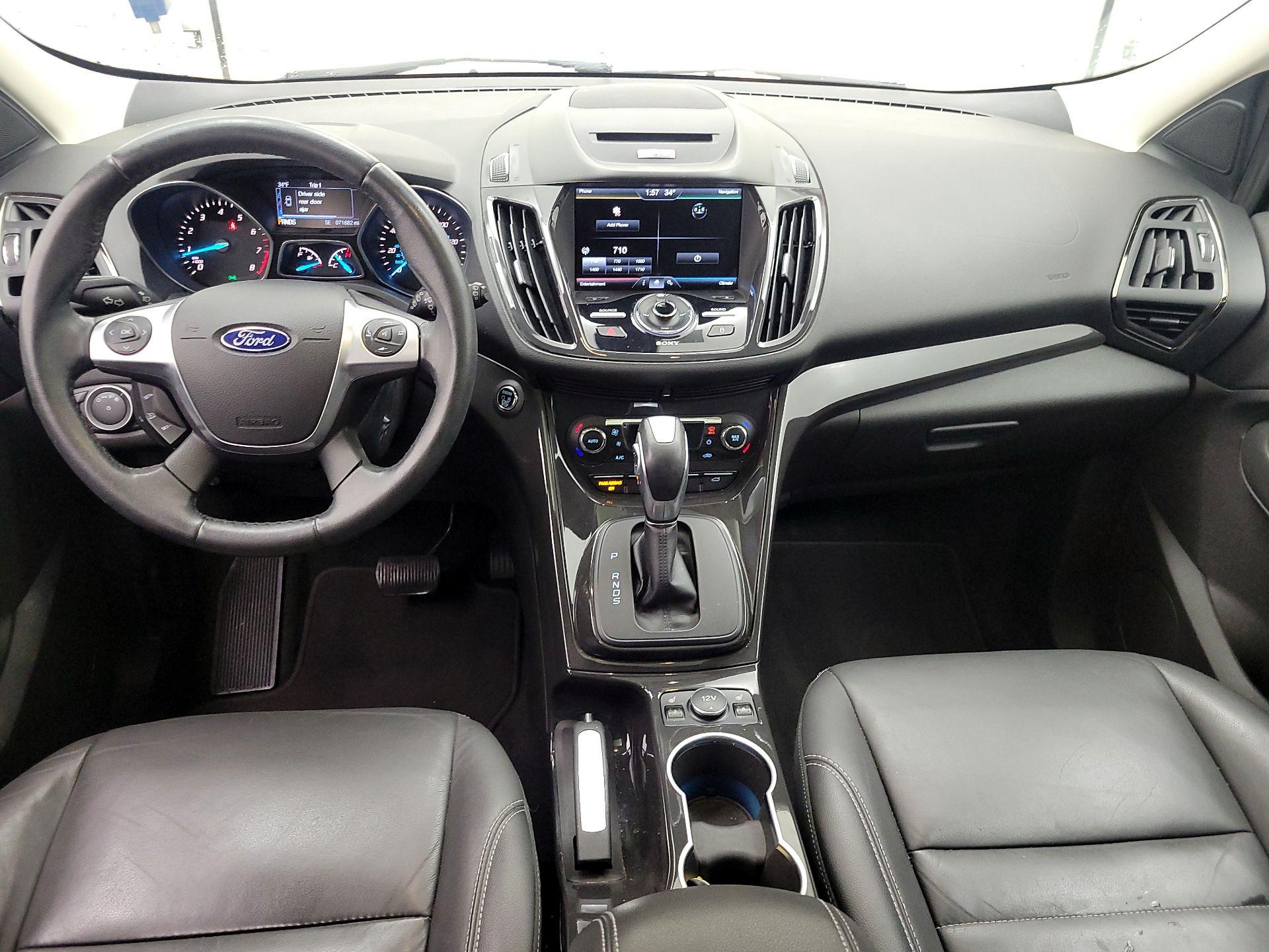 Thumbnail: 2015 Ford Escape - 9