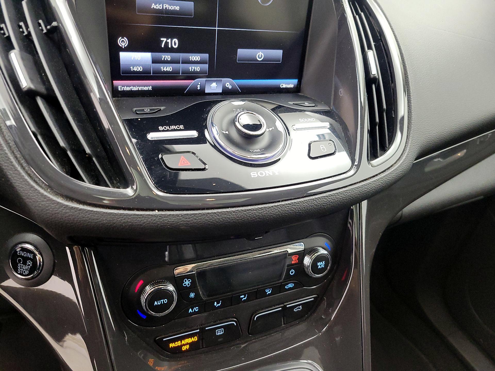 Thumbnail: 2015 Ford Escape - 16