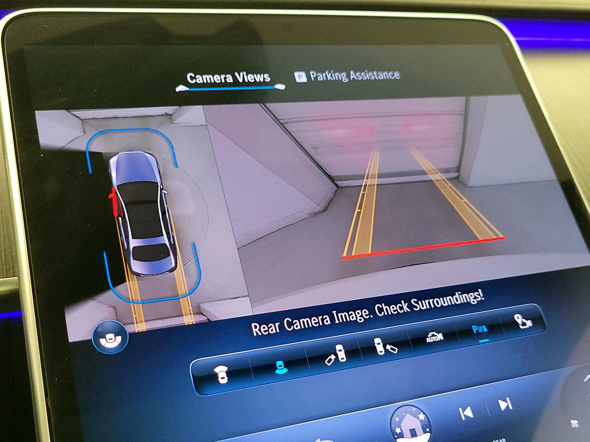 Thumbnail: 2022 Mercedes-Benz S-Class - 15