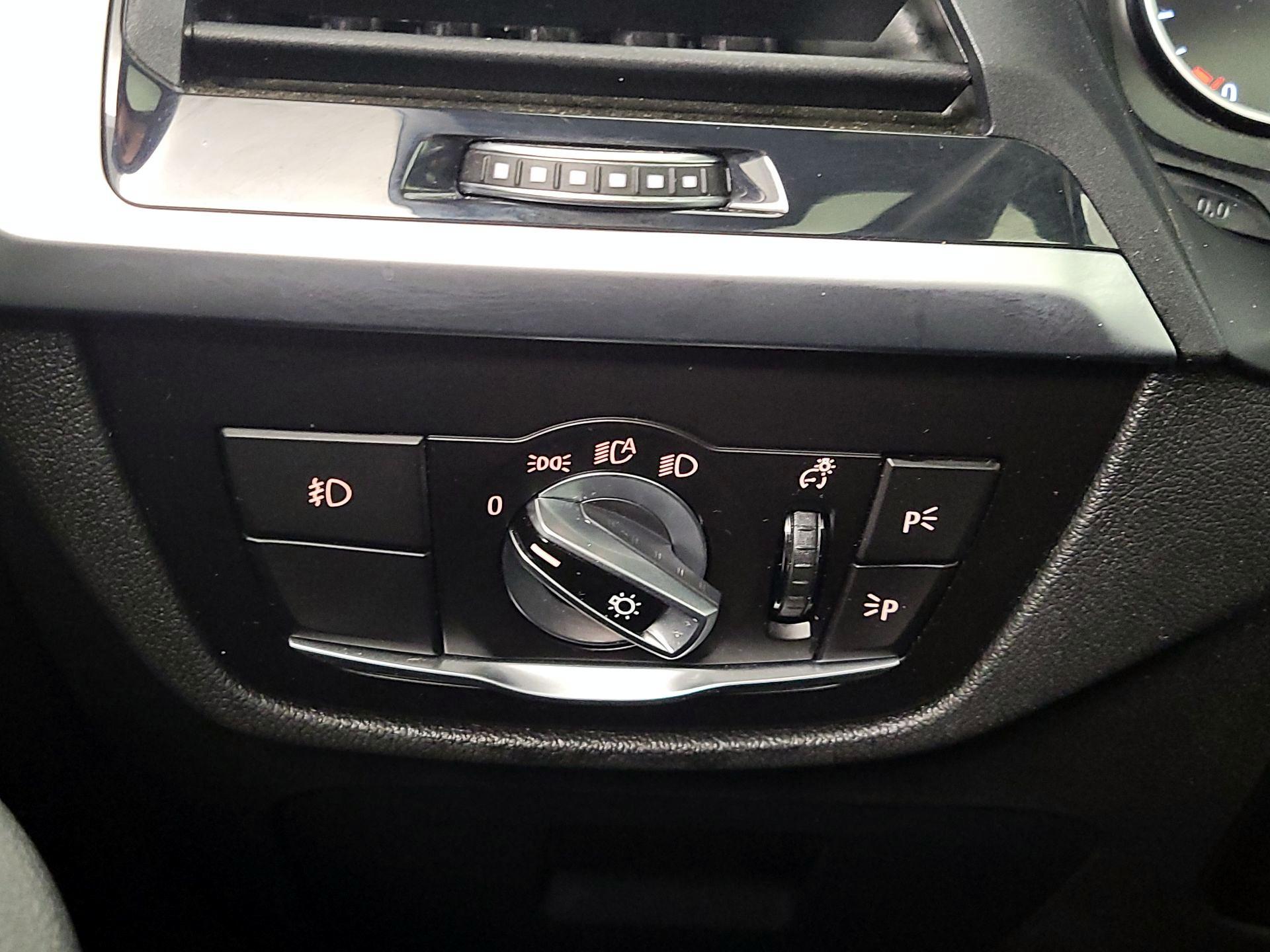 Thumbnail: 2020 BMW X3 - 13