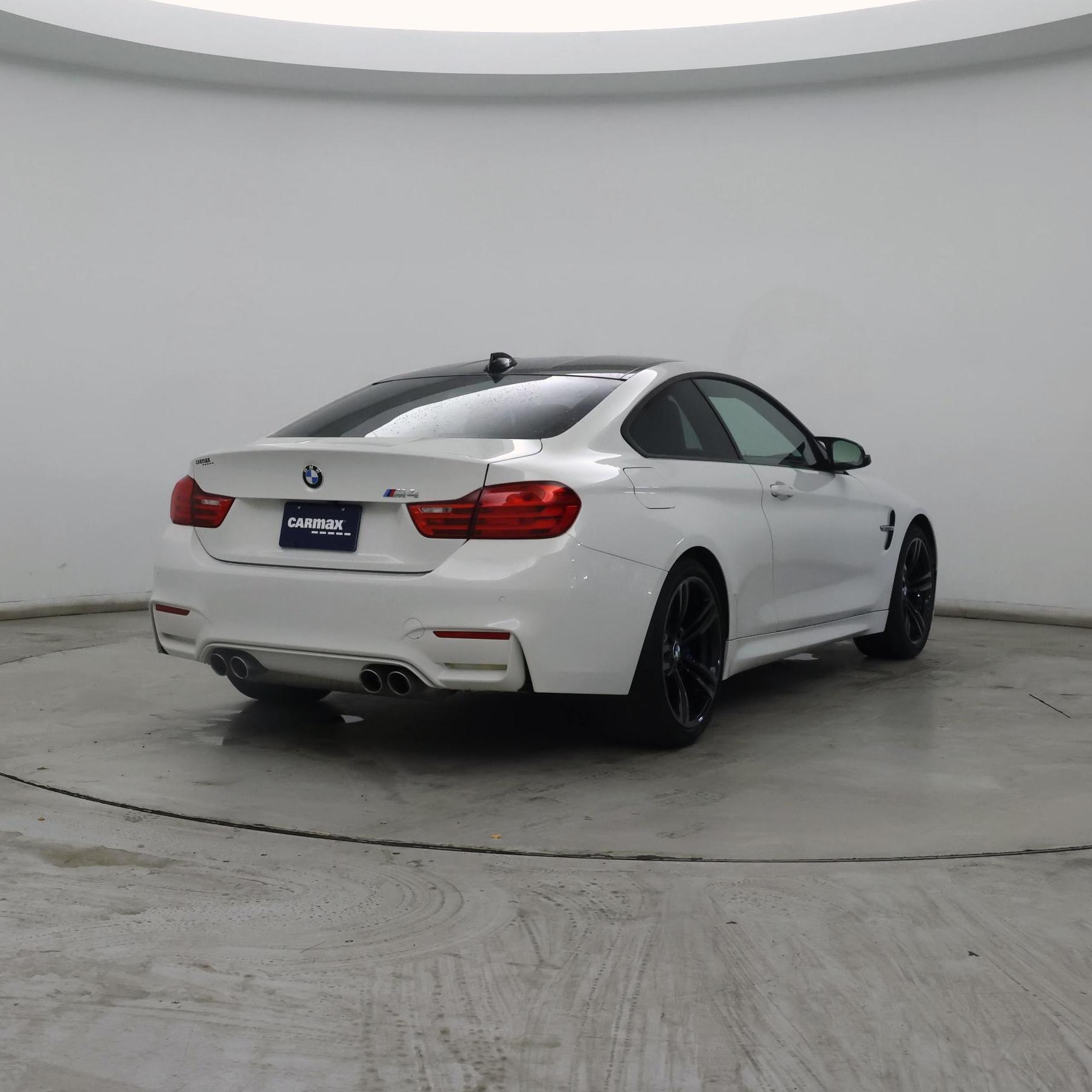 Thumbnail: 2017 BMW M4 - 8